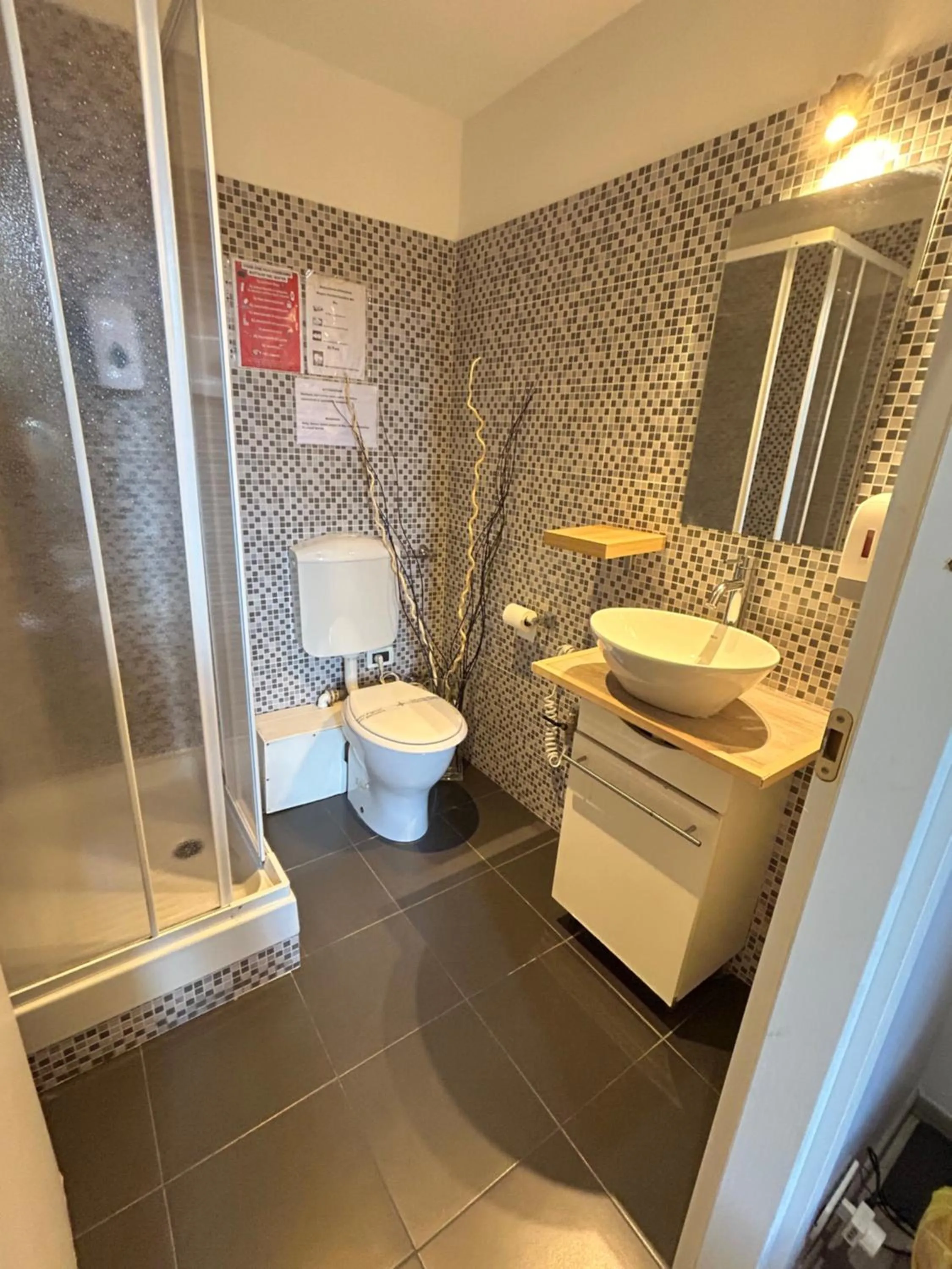 Bathroom in Core De Roma Suites