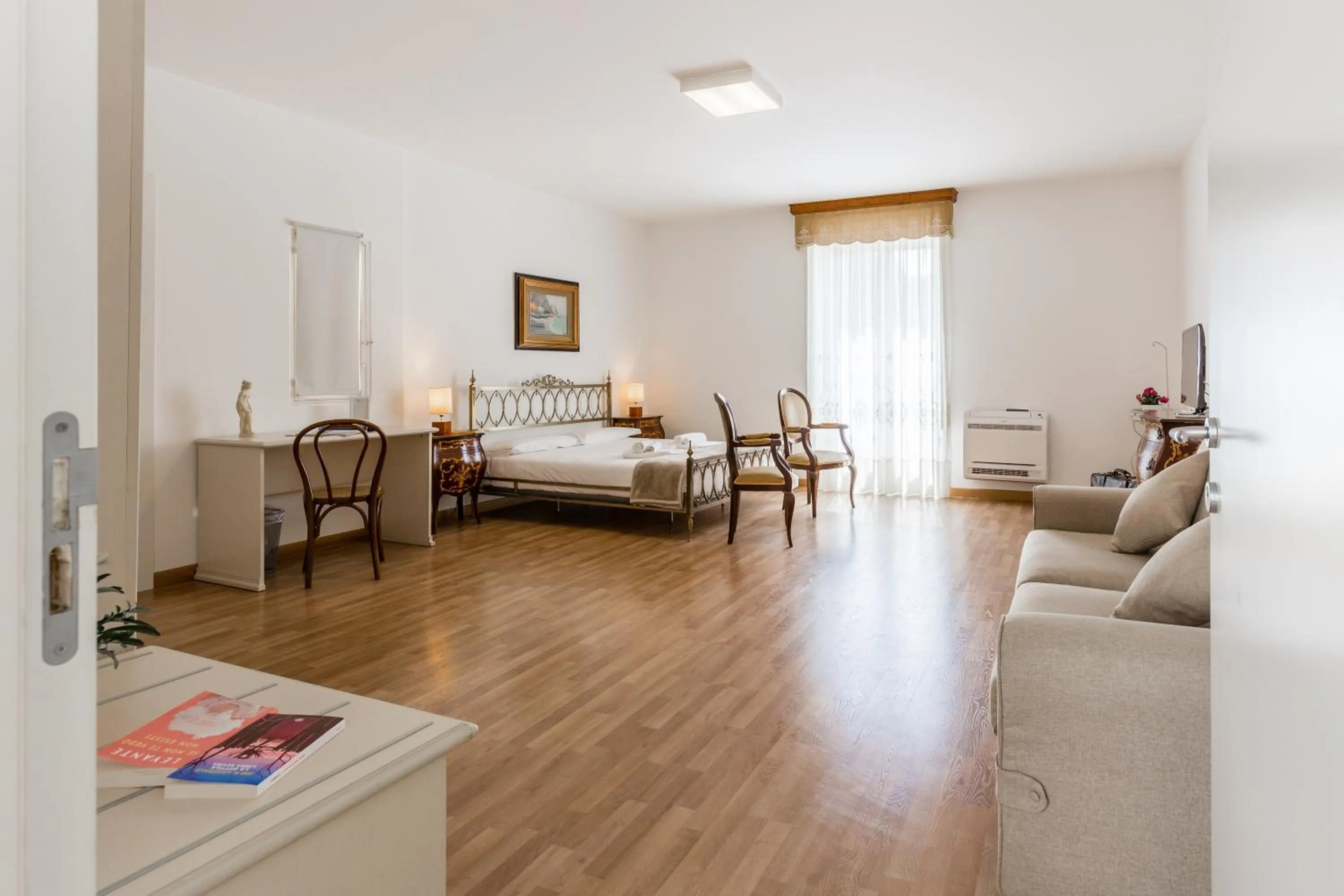 Photo of the whole room in Scicli Albergo Diffuso