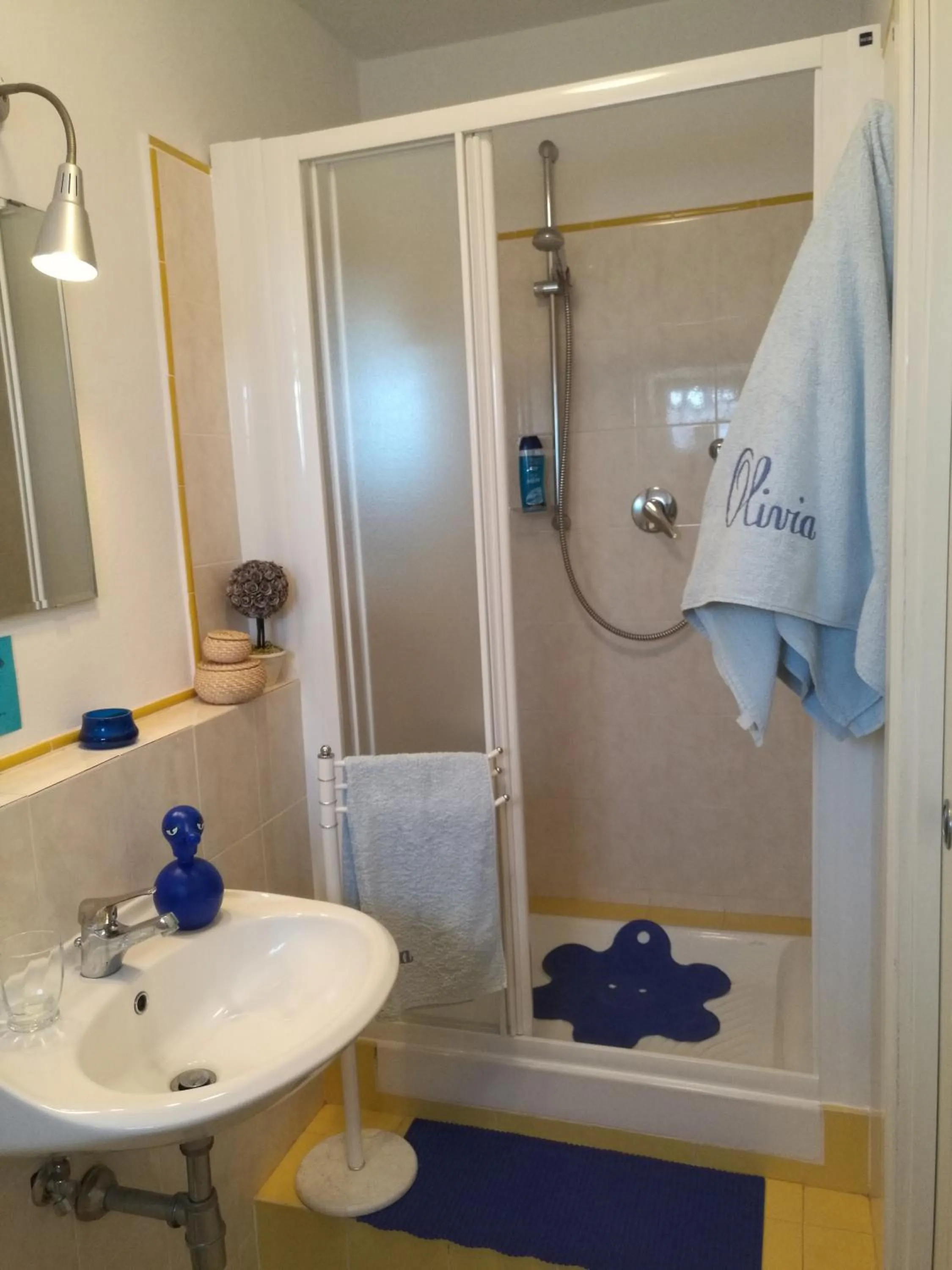 Bathroom in Olivia B&B and Apartment