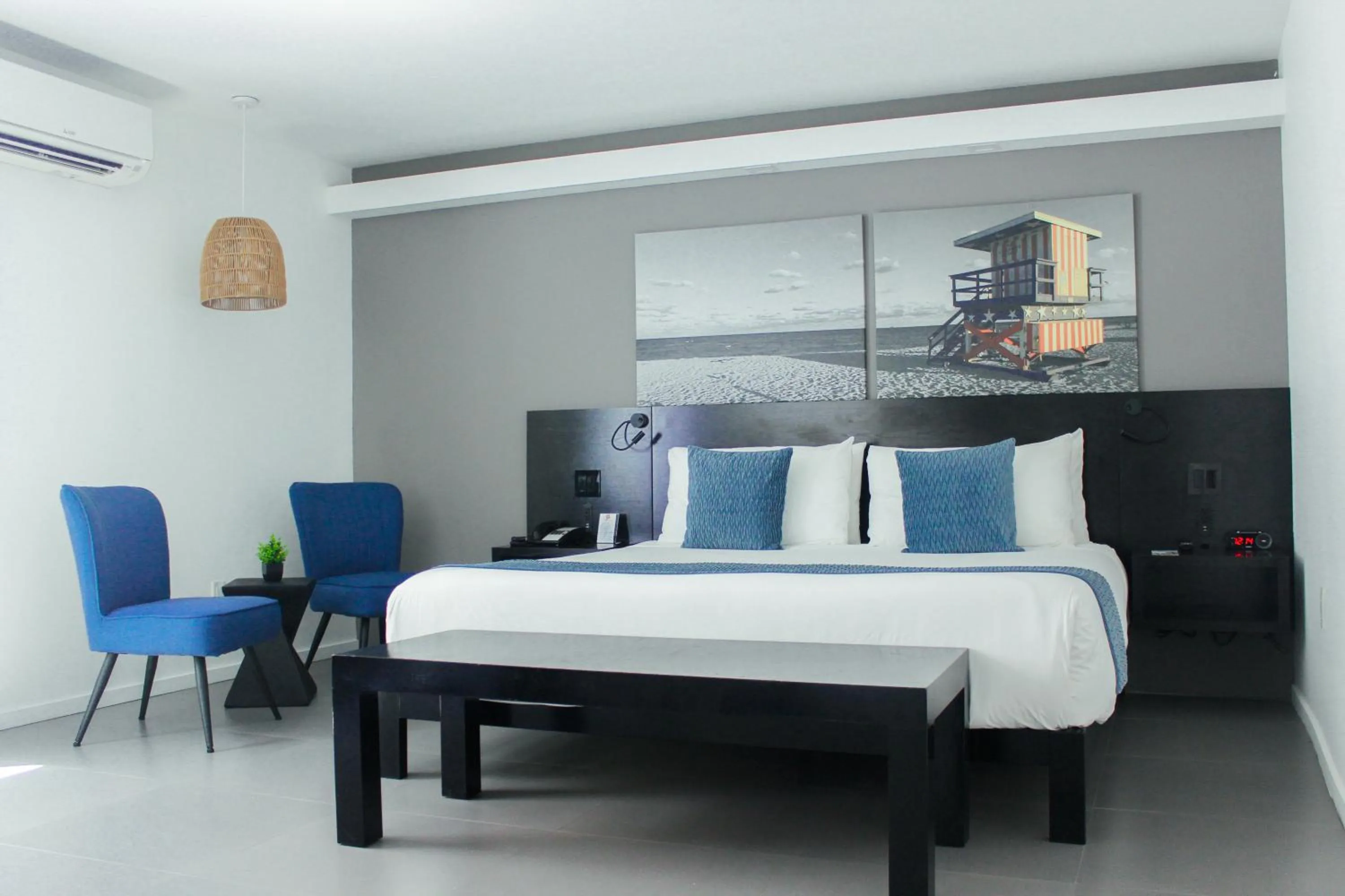 Bedroom, Bed in MB Hotel, Trademark Collection by Wyndham