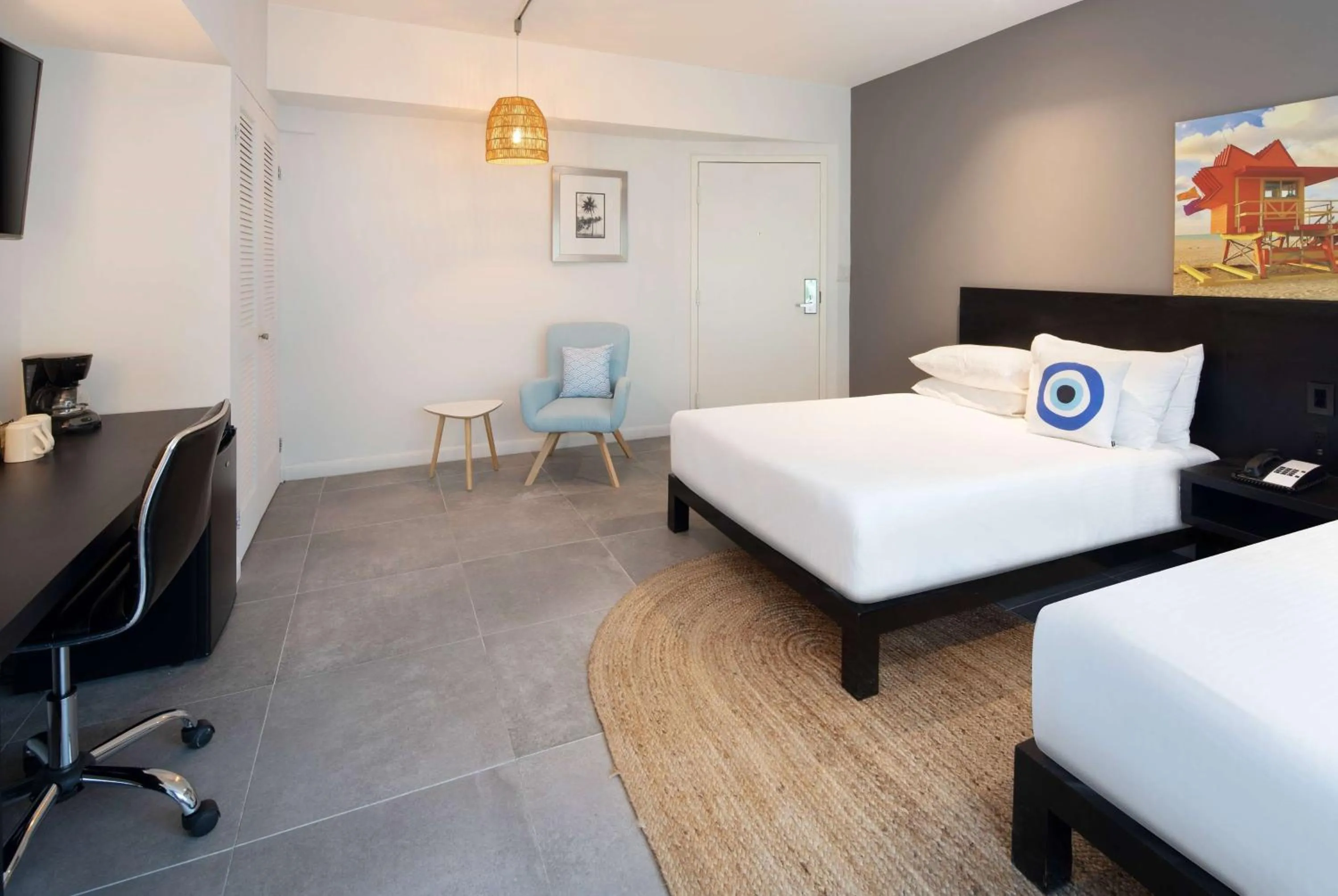 Photo of the whole room, Bed in MB Hotel, Trademark Collection by Wyndham