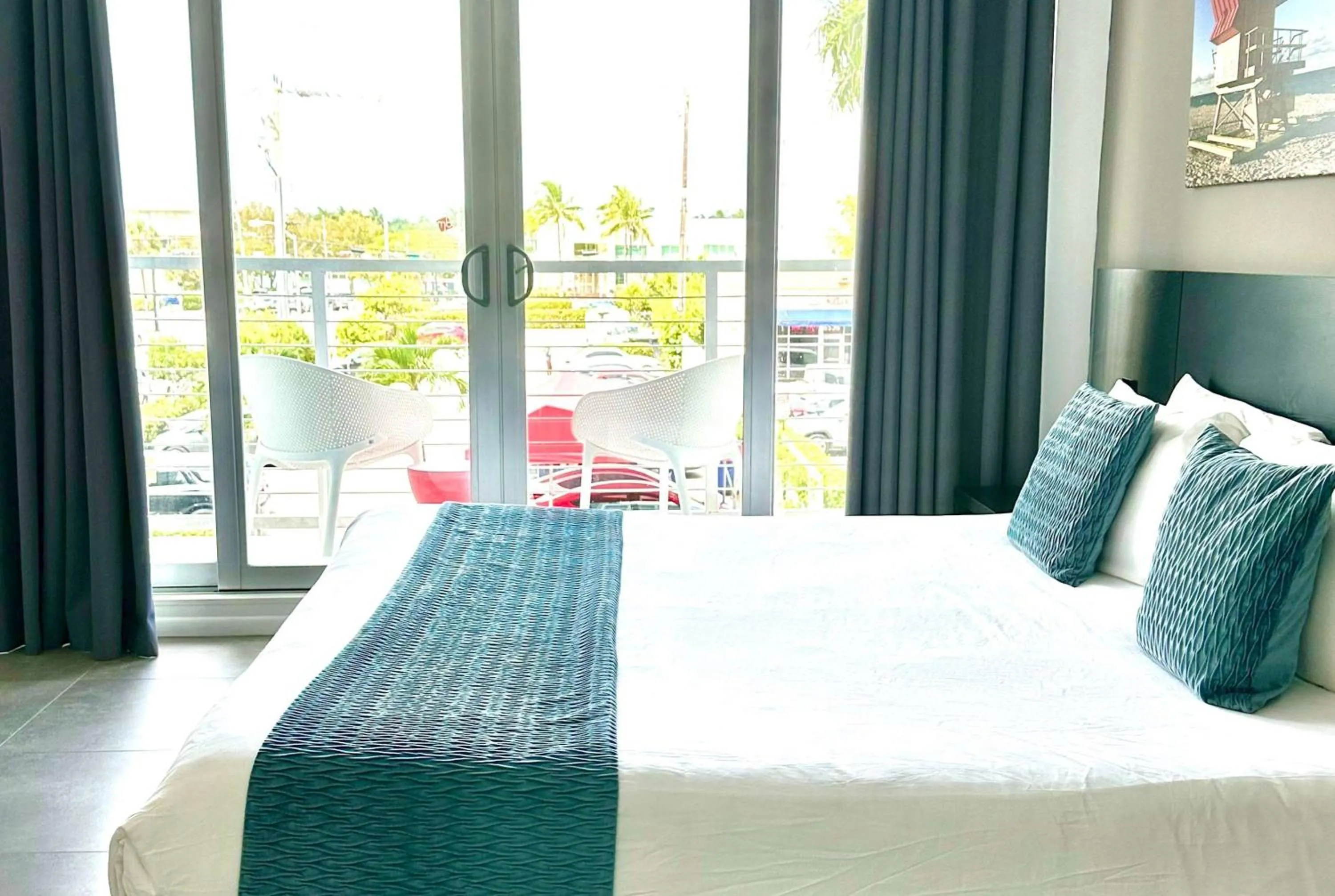 Photo of the whole room, Bed in MB Hotel, Trademark Collection by Wyndham