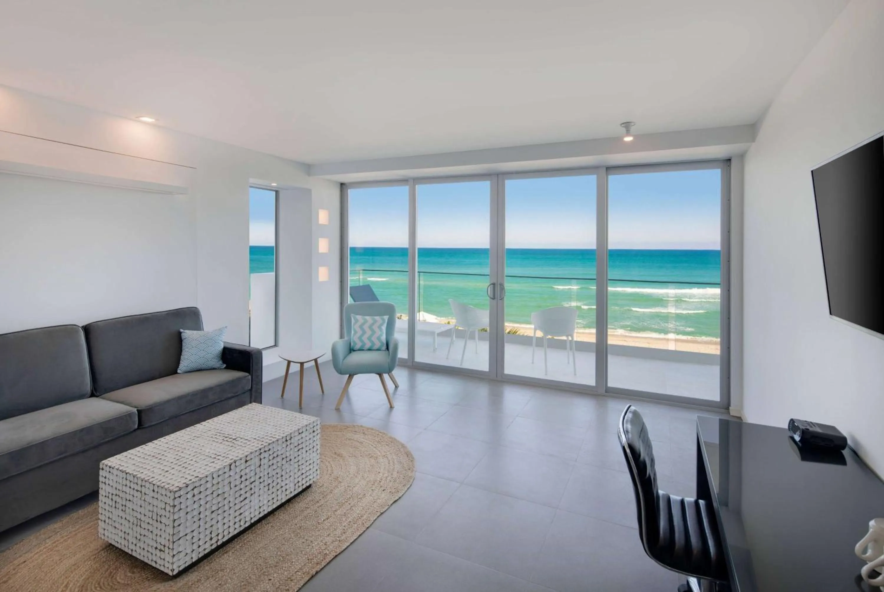 Photo of the whole room in MB Hotel, Trademark Collection by Wyndham