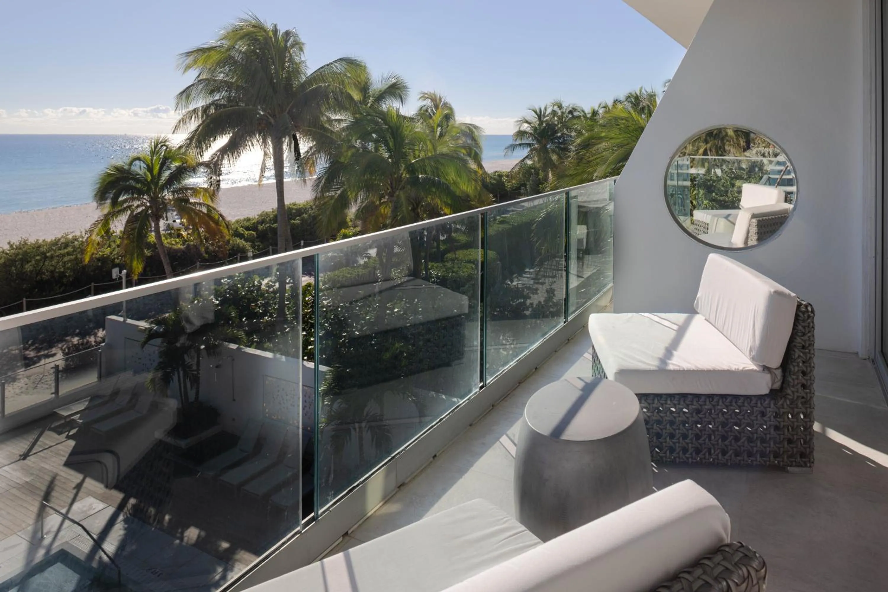 Balcony/Terrace in MB Hotel, Trademark Collection by Wyndham