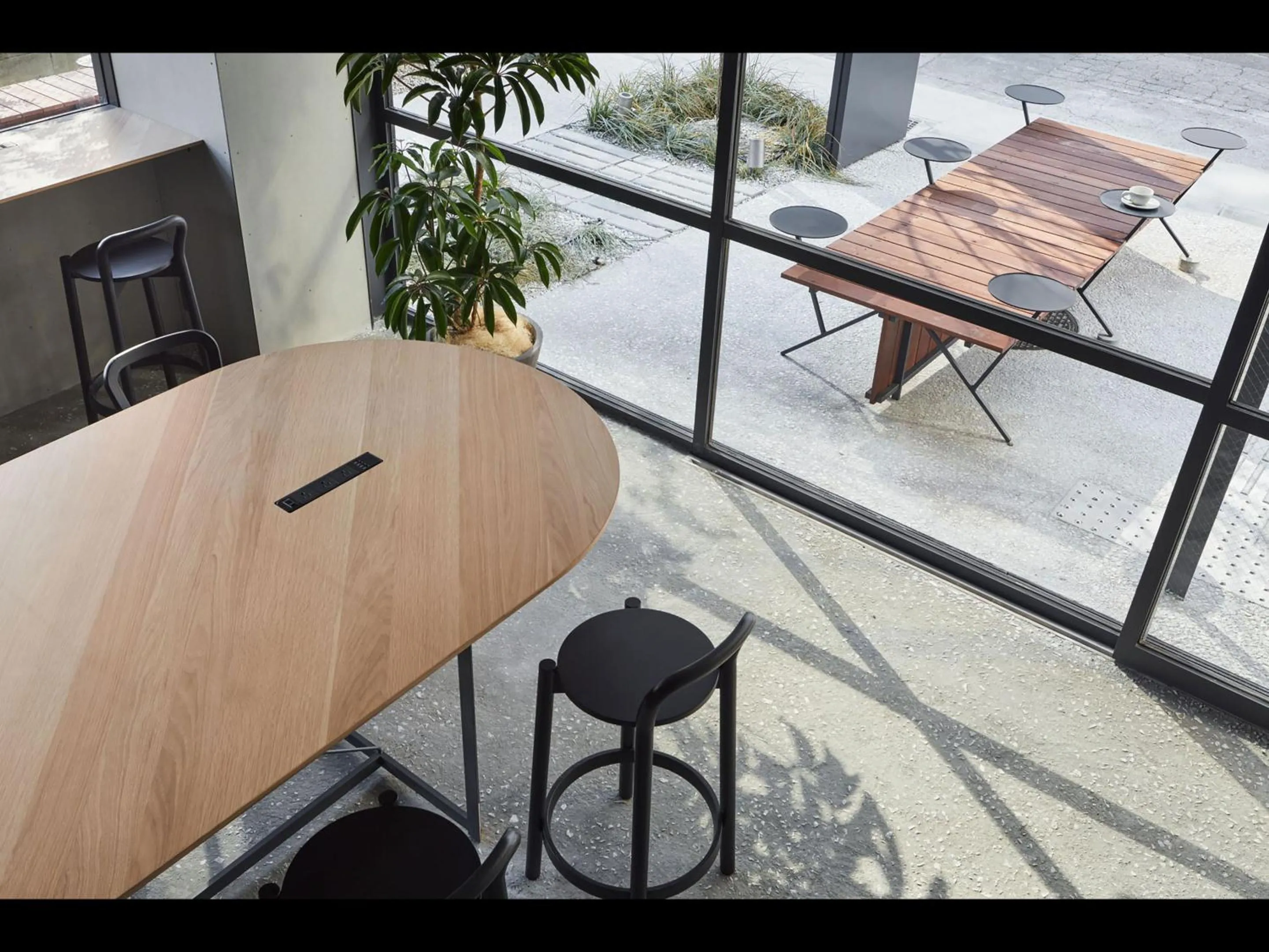 On-site shops in 9h nine hours Nagoya station