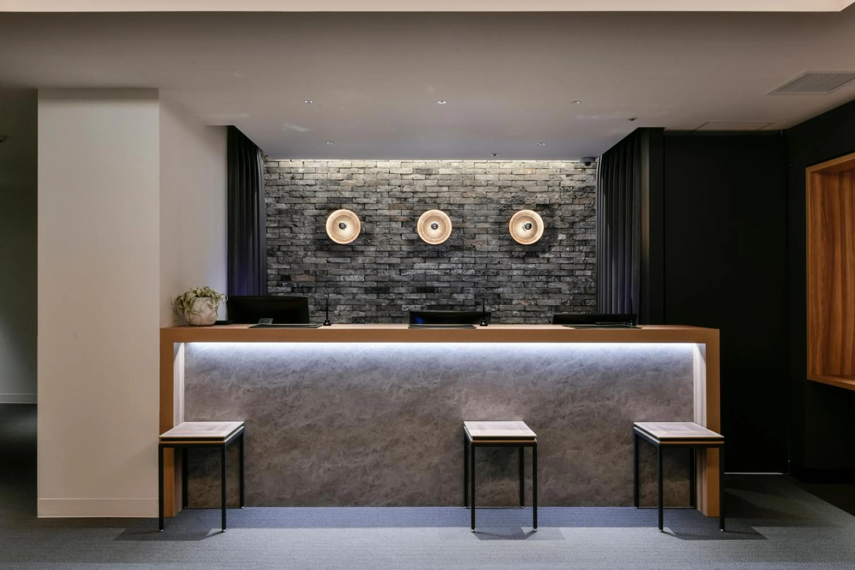 Lobby or reception in Vessel Inn Keisei Tsudanuma Station
