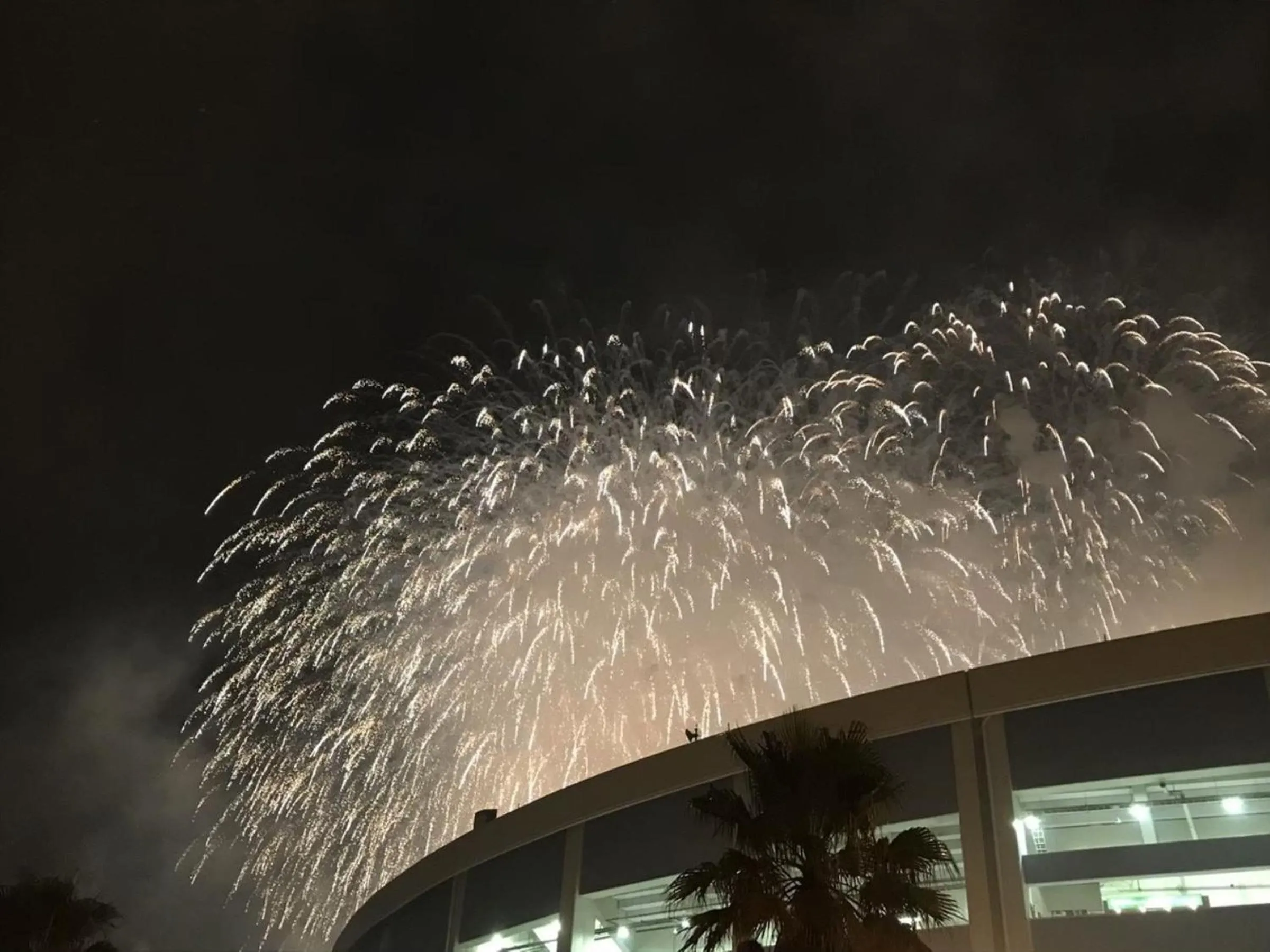 Night in Vessel Inn Keisei Tsudanuma Station