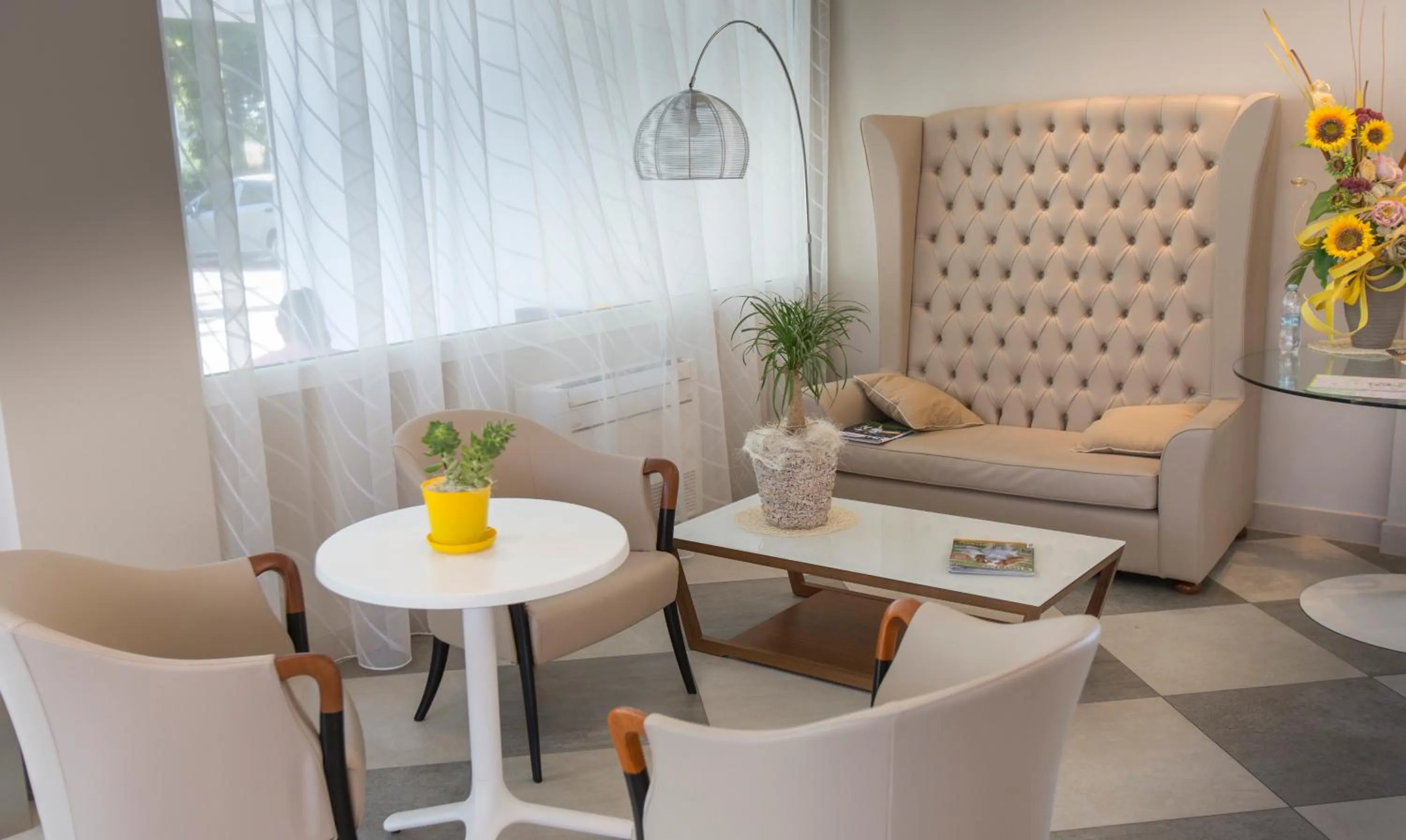 Lobby or reception in Nero D'Avorio Aparthotel & SPA