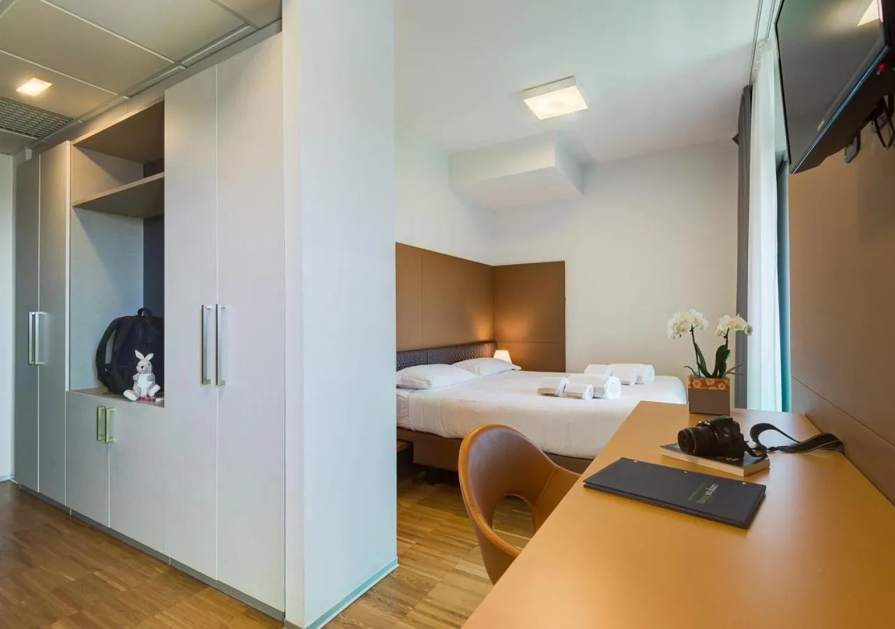 Bed in Camplus Bononia Casa per Ferie