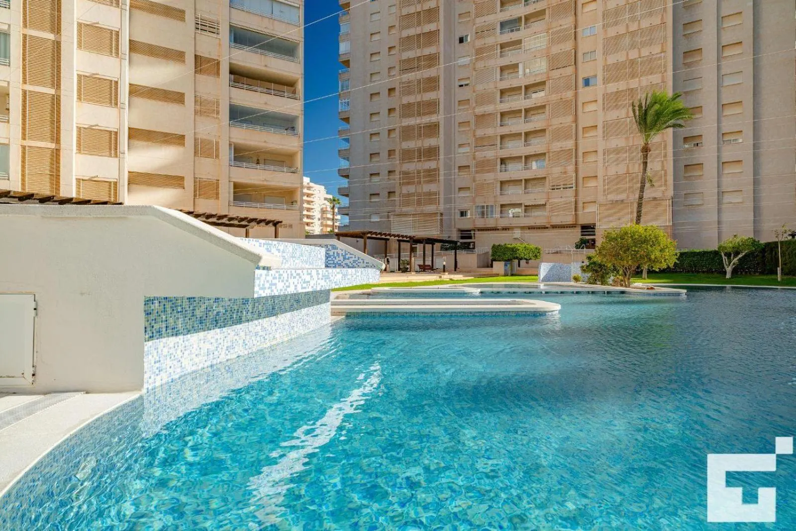 Swimming pool in Apartamento Apolo XVI 1 19 - Grupo Turis