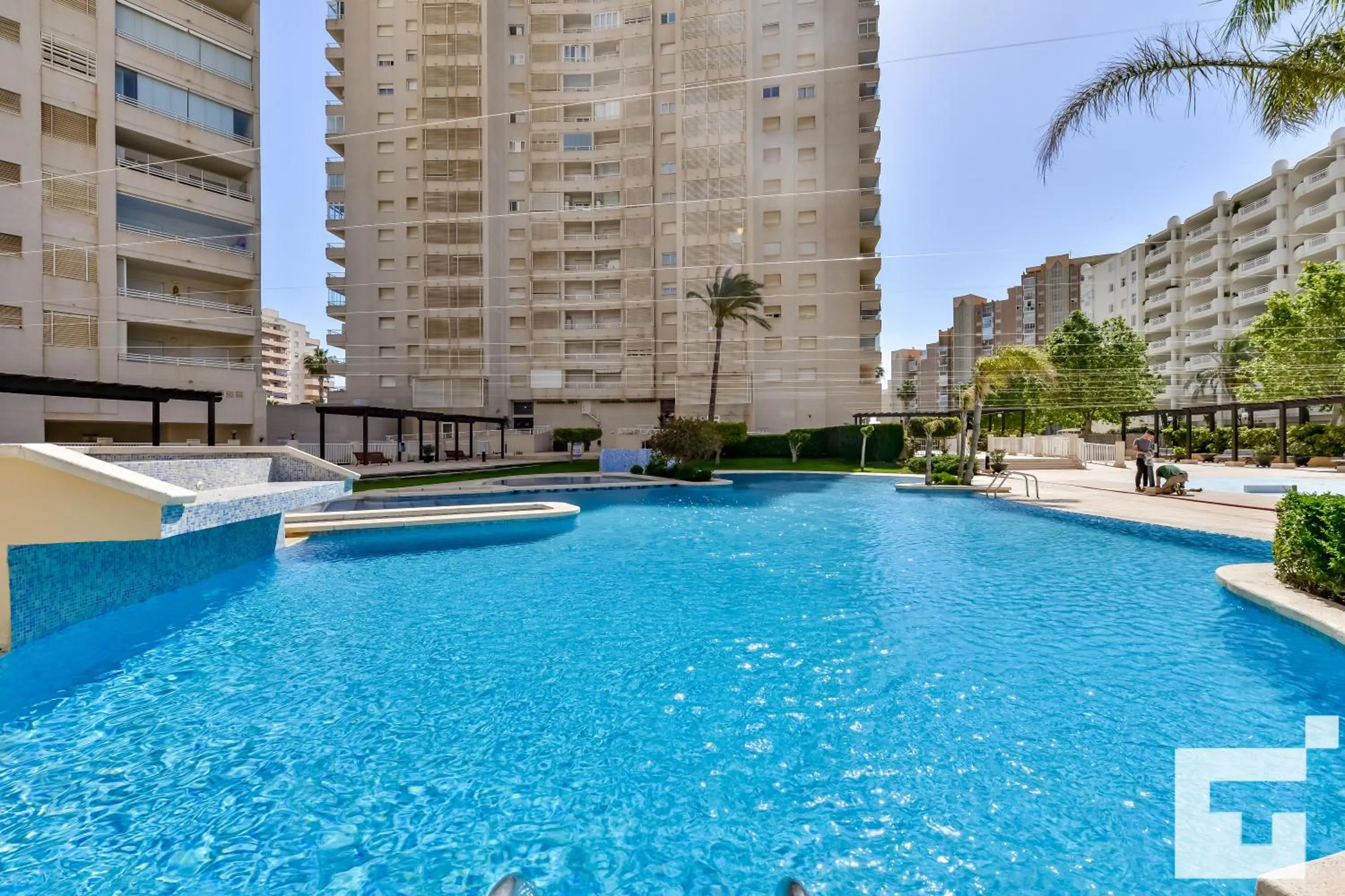 Swimming pool in Apartamento Apolo XVI 1 19 - Grupo Turis
