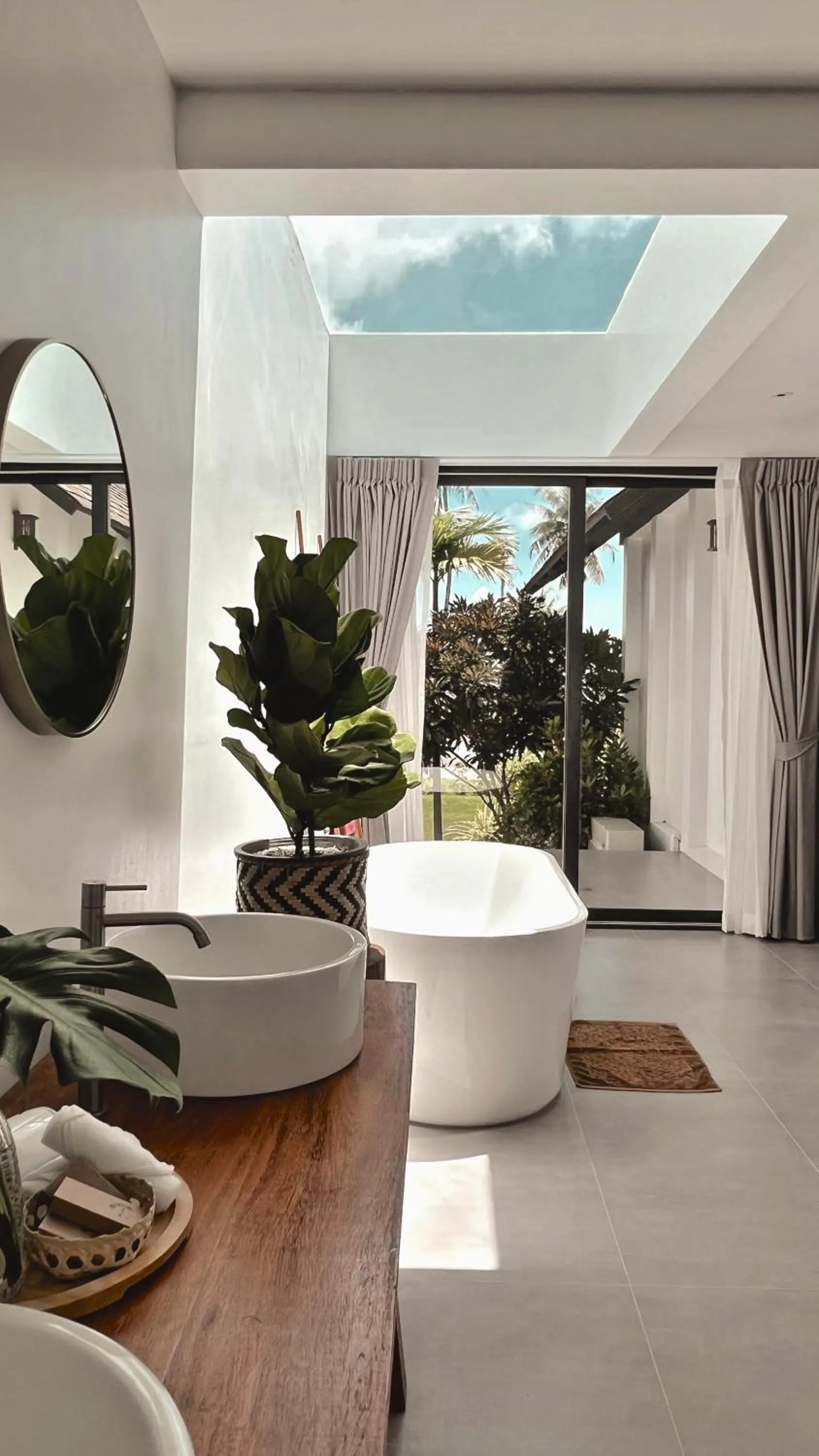 Bathroom in Little Moon Villa