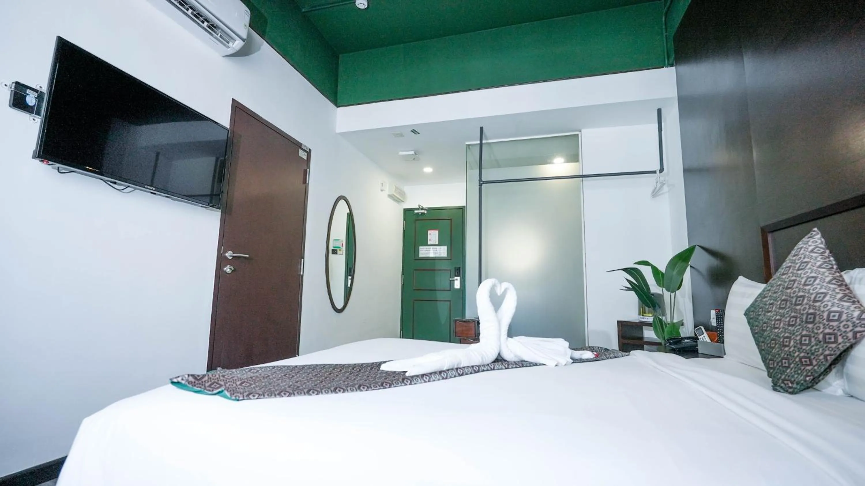 Bed in East Riverine Boutique Hotel