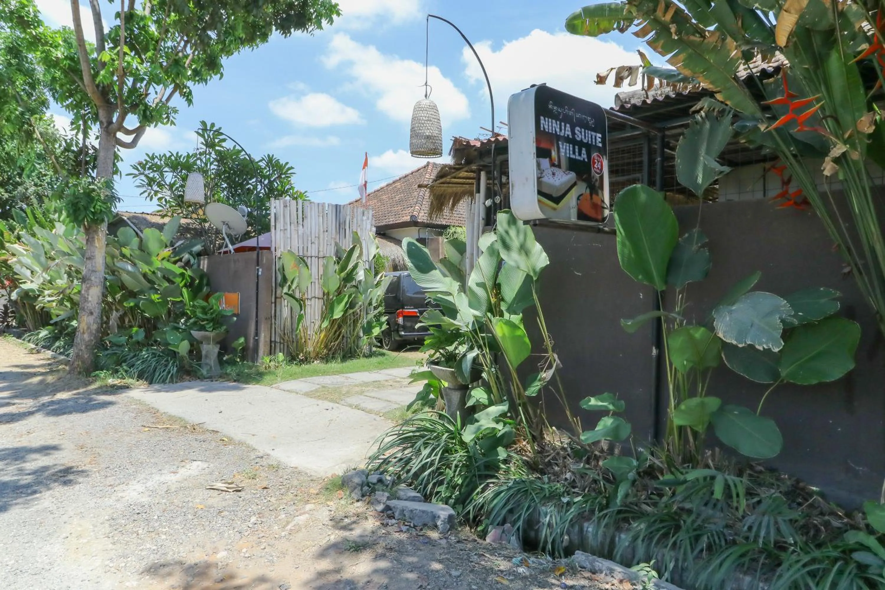 Facade/entrance in Ninja Suite Villa
