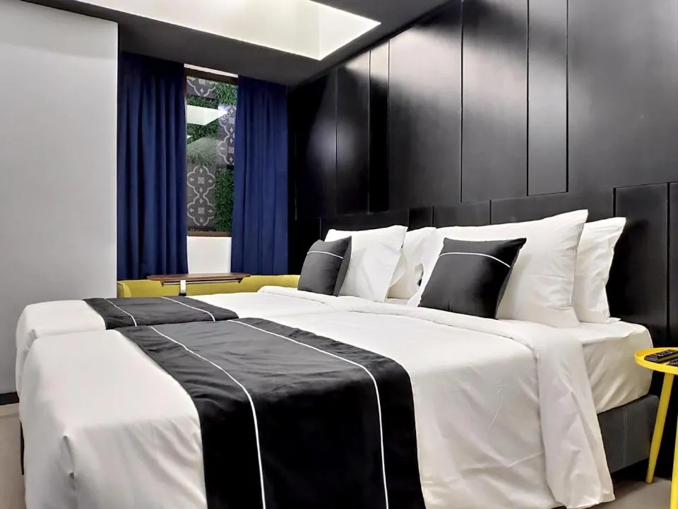 Bed in Loop On Leith George Town Penang Hotel