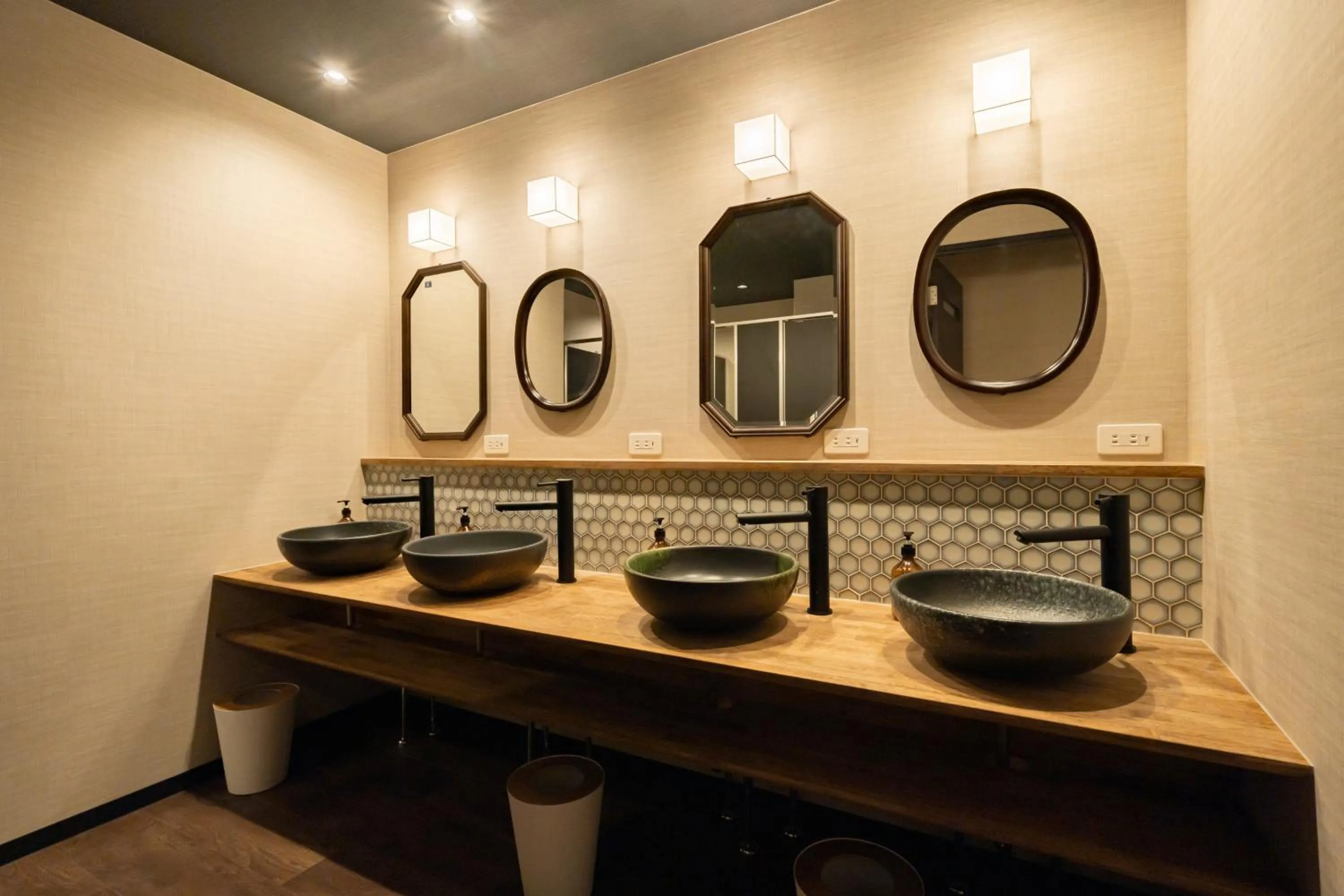 Toilet in Onsen Guest House Tsutaya