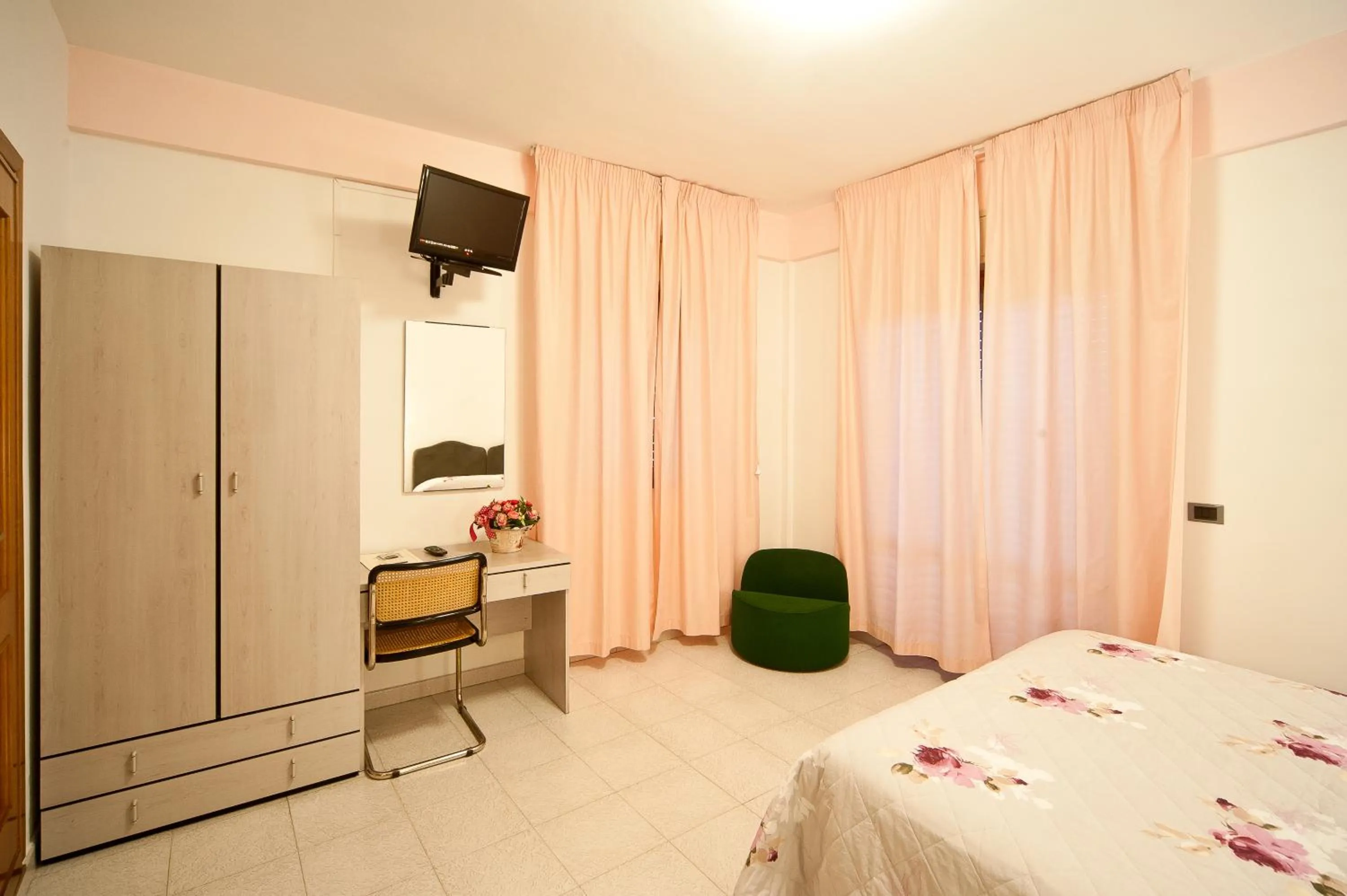 Bedroom, Bed in Hotel Il Quadrifoglio