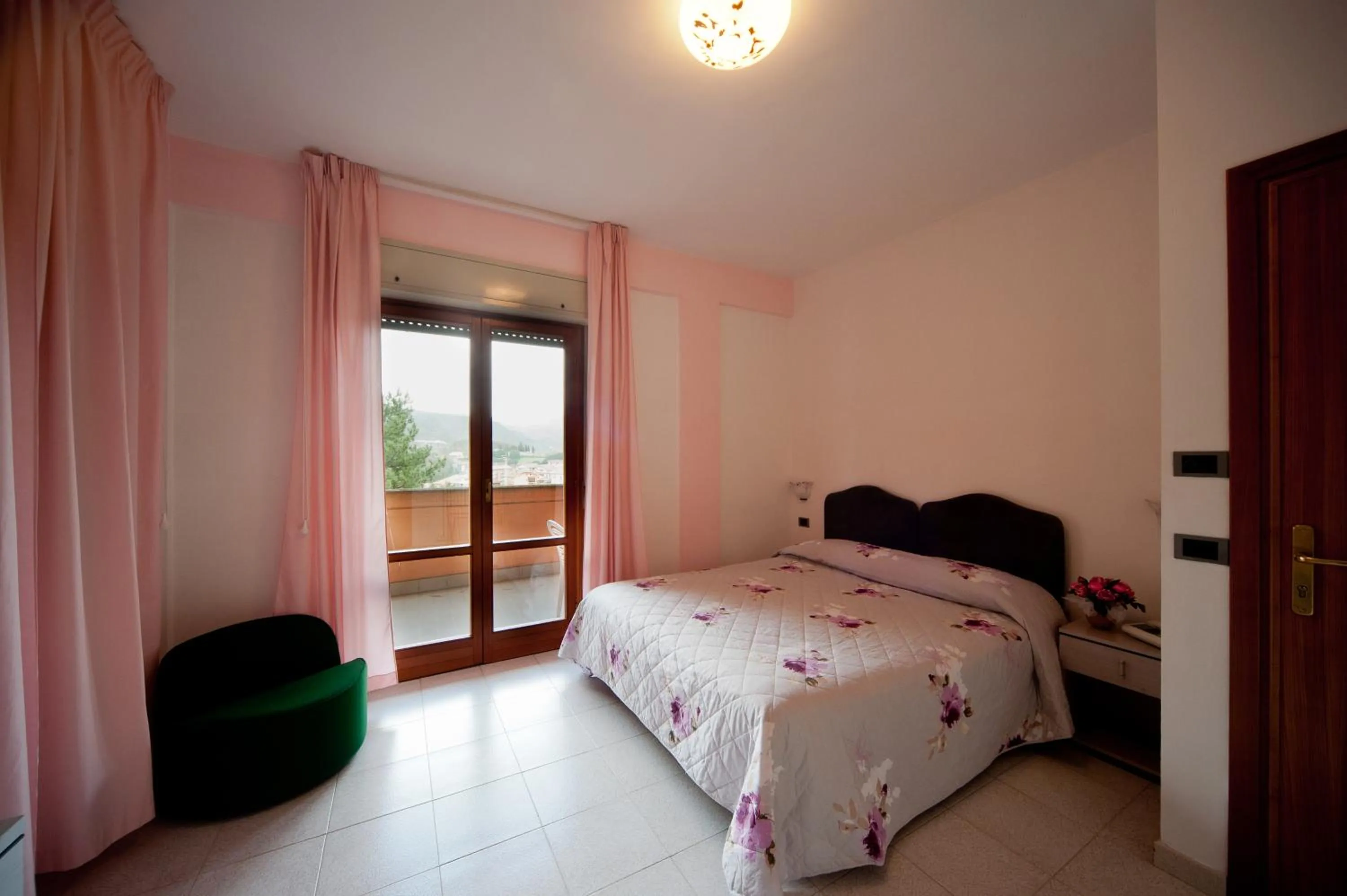 Bedroom, Bed in Hotel Il Quadrifoglio