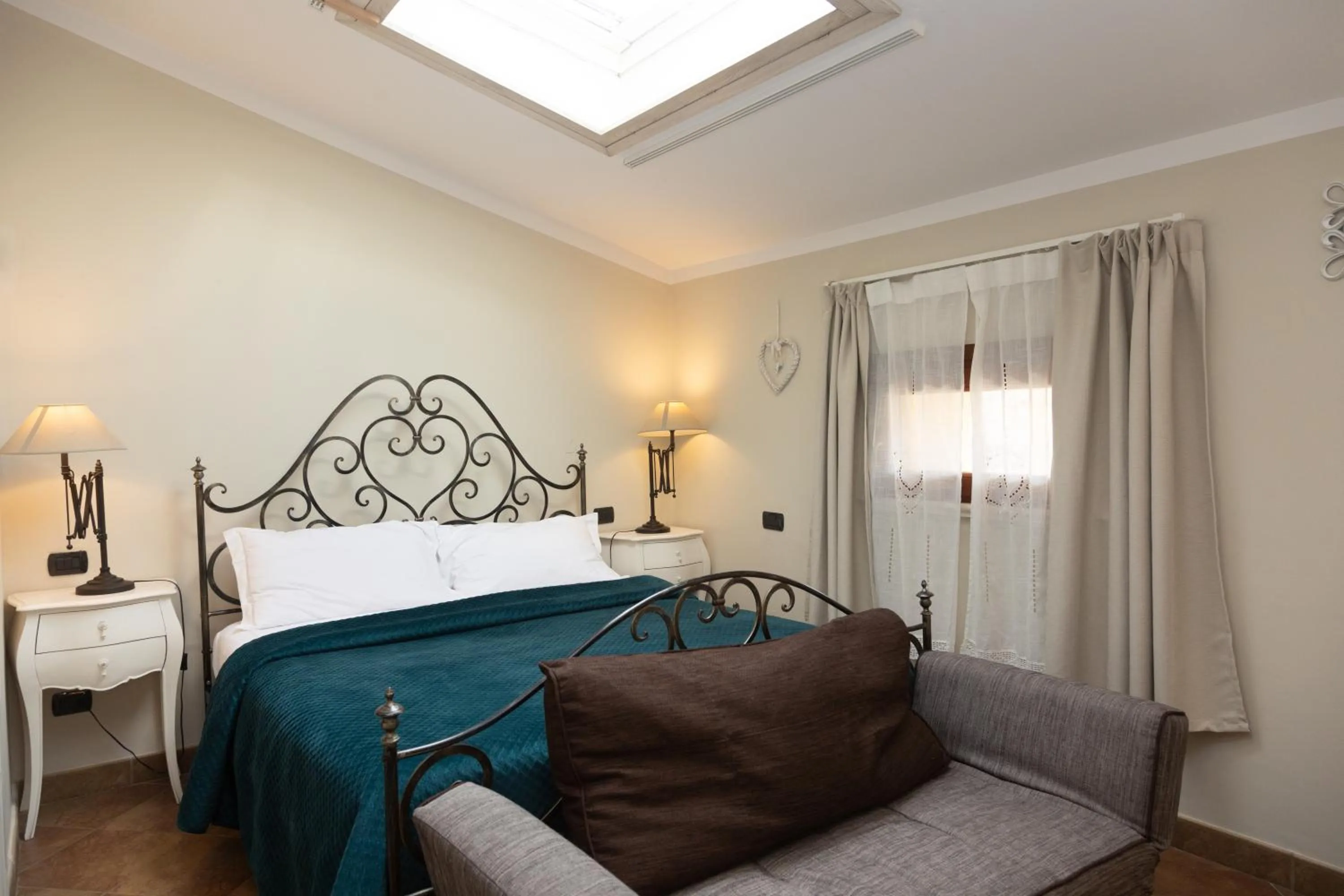 Bed in Room & Breakfast La Dimora