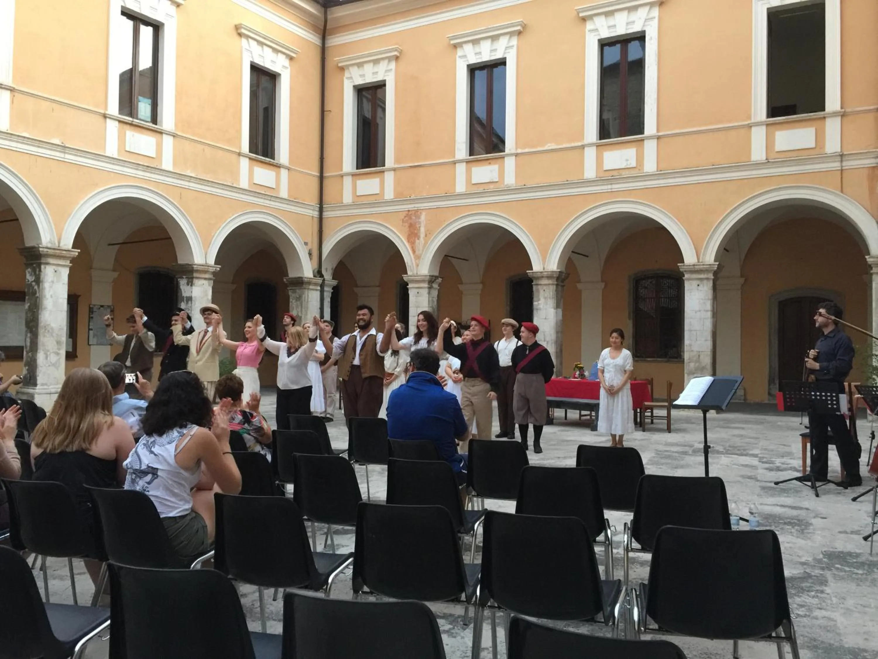 Entertainment in Room & Breakfast La Dimora