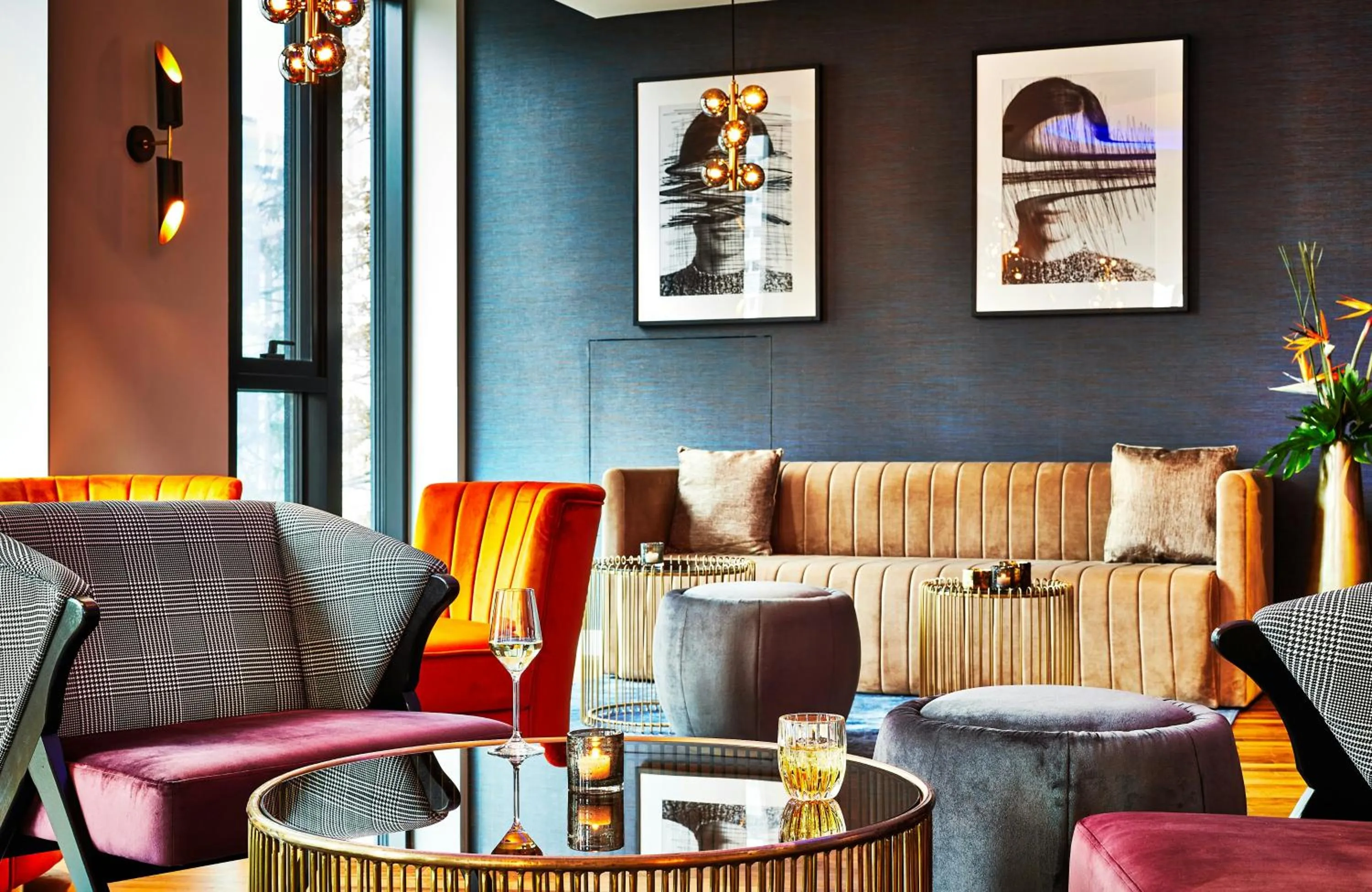 Lounge or bar in NYX Hotel Warsaw by Leonardo Hotels