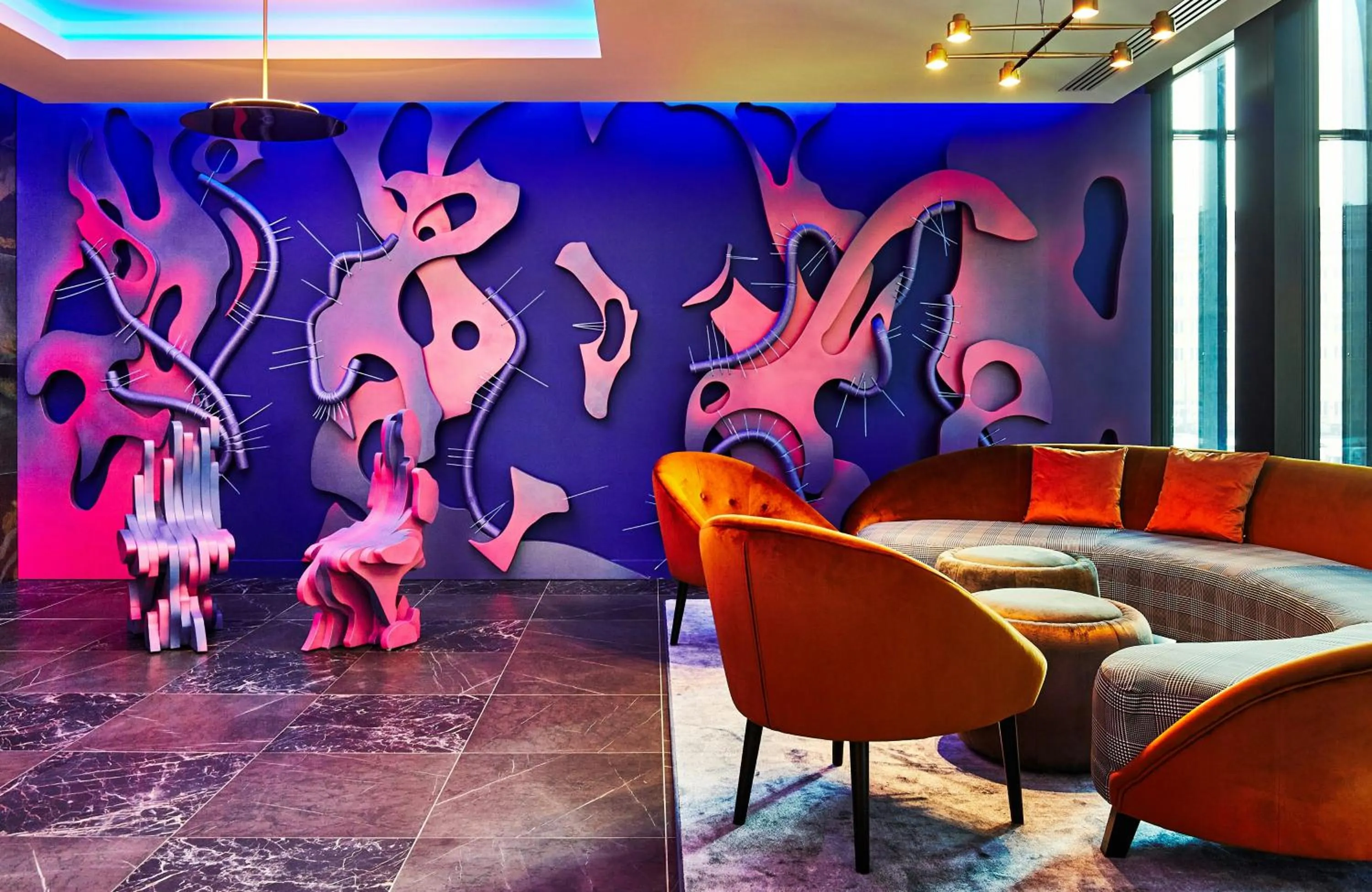 Lounge or bar in NYX Hotel Warsaw by Leonardo Hotels