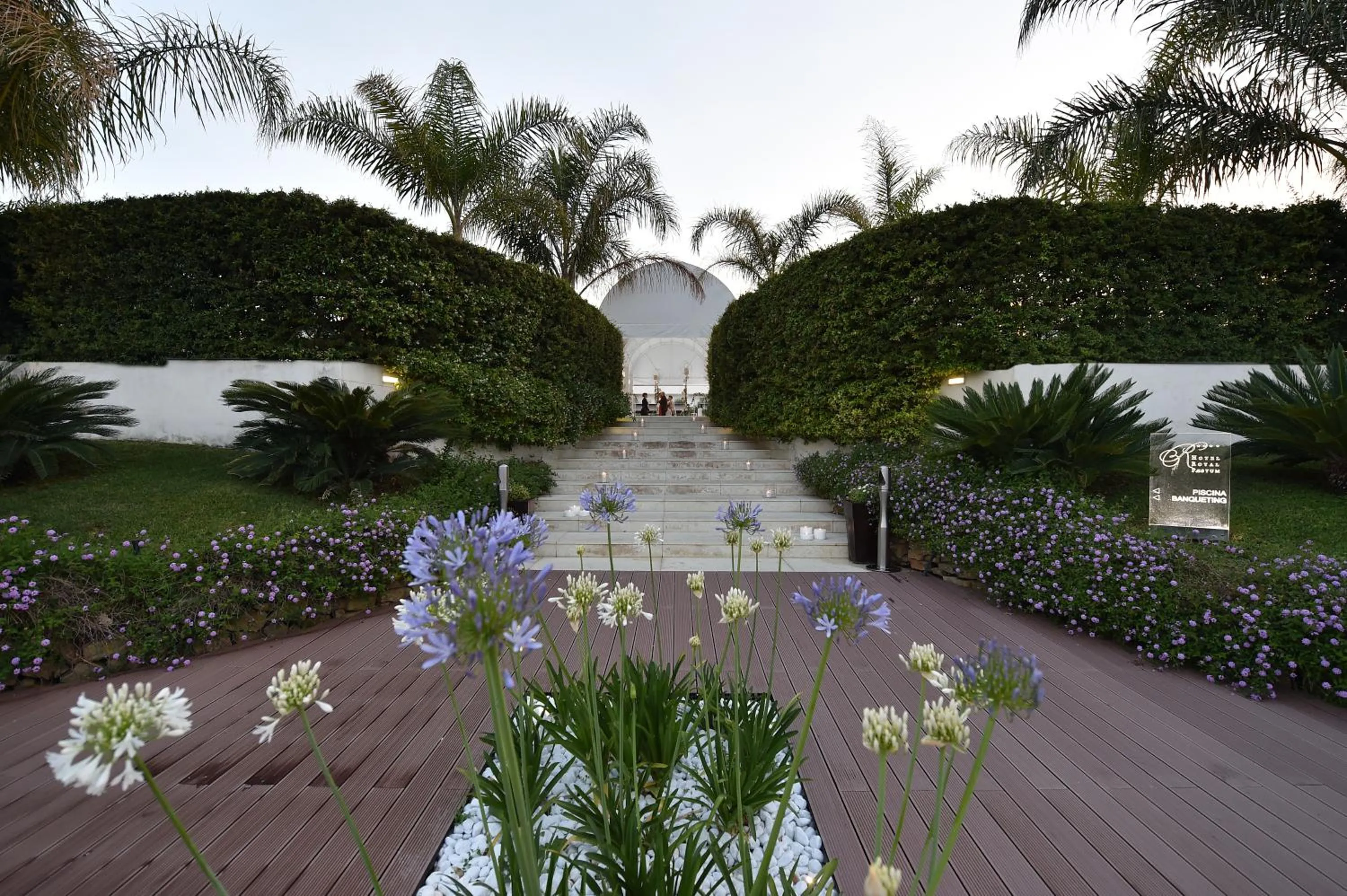 Garden in Hotel Royal Paestum