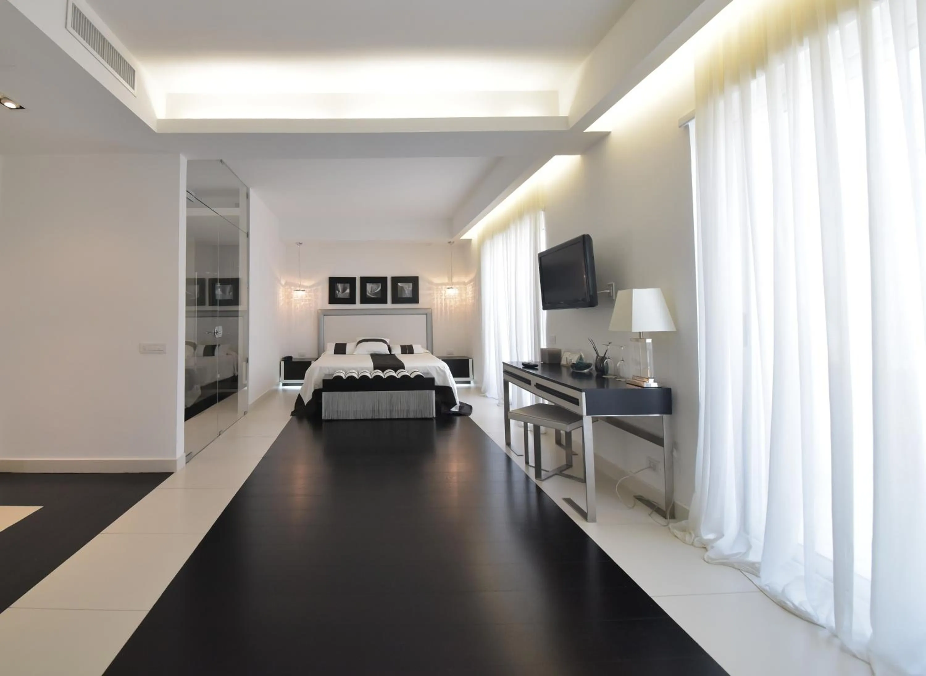 Bedroom, Bed in Hotel Royal Paestum