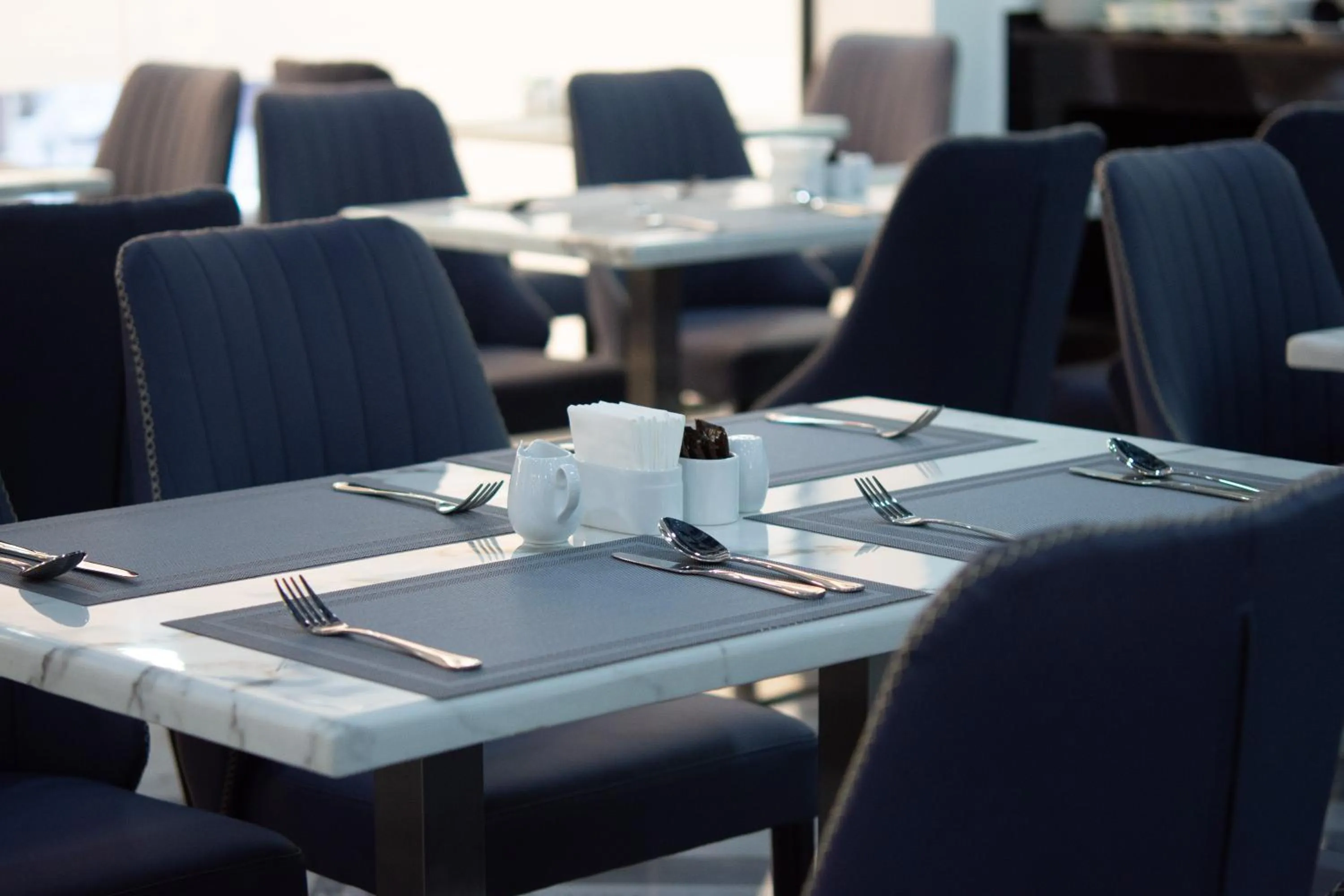 Restaurant/places to eat in SureStay Hotel by Best Western Vientiane