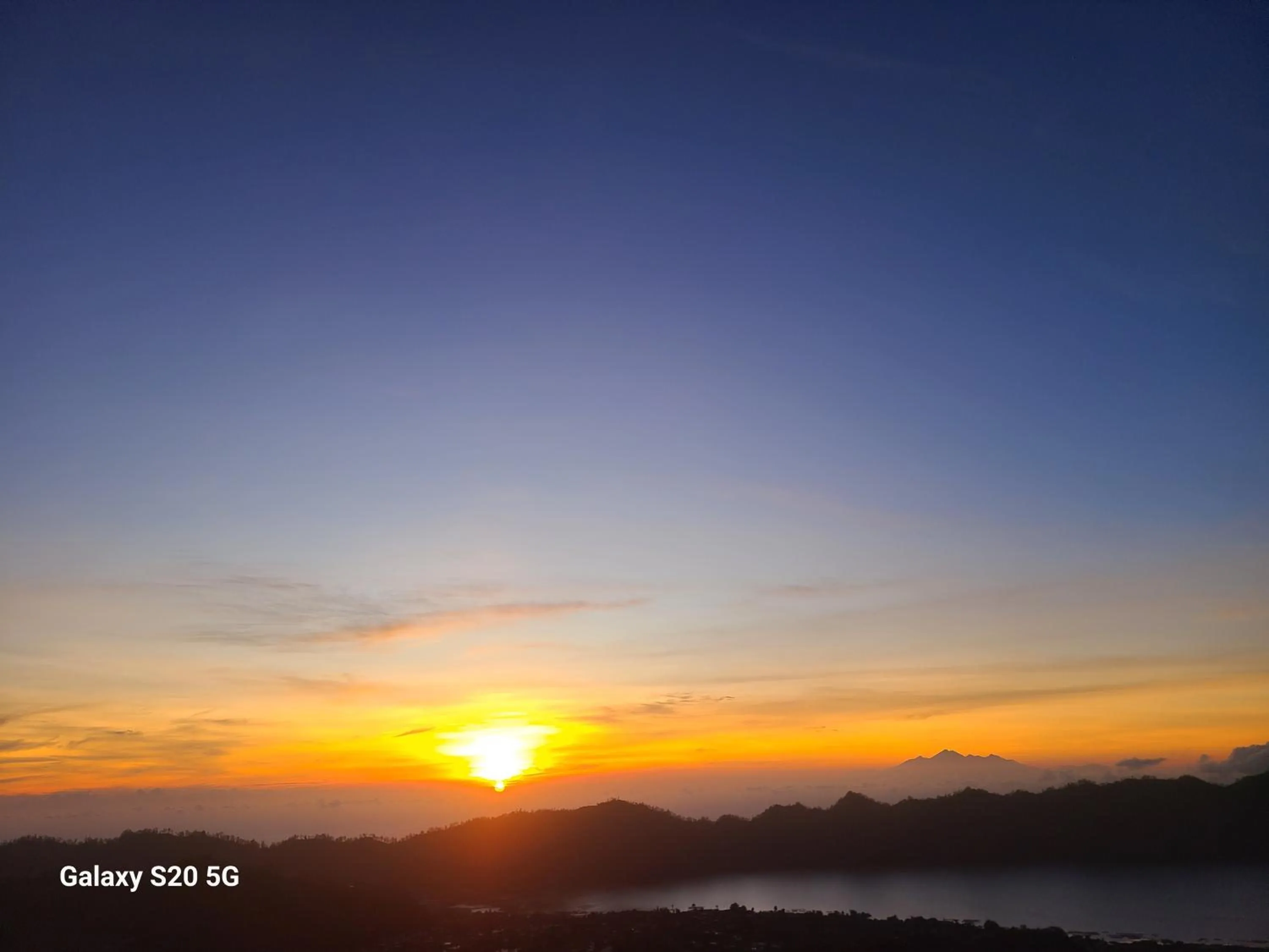 Activities in Batur lake view