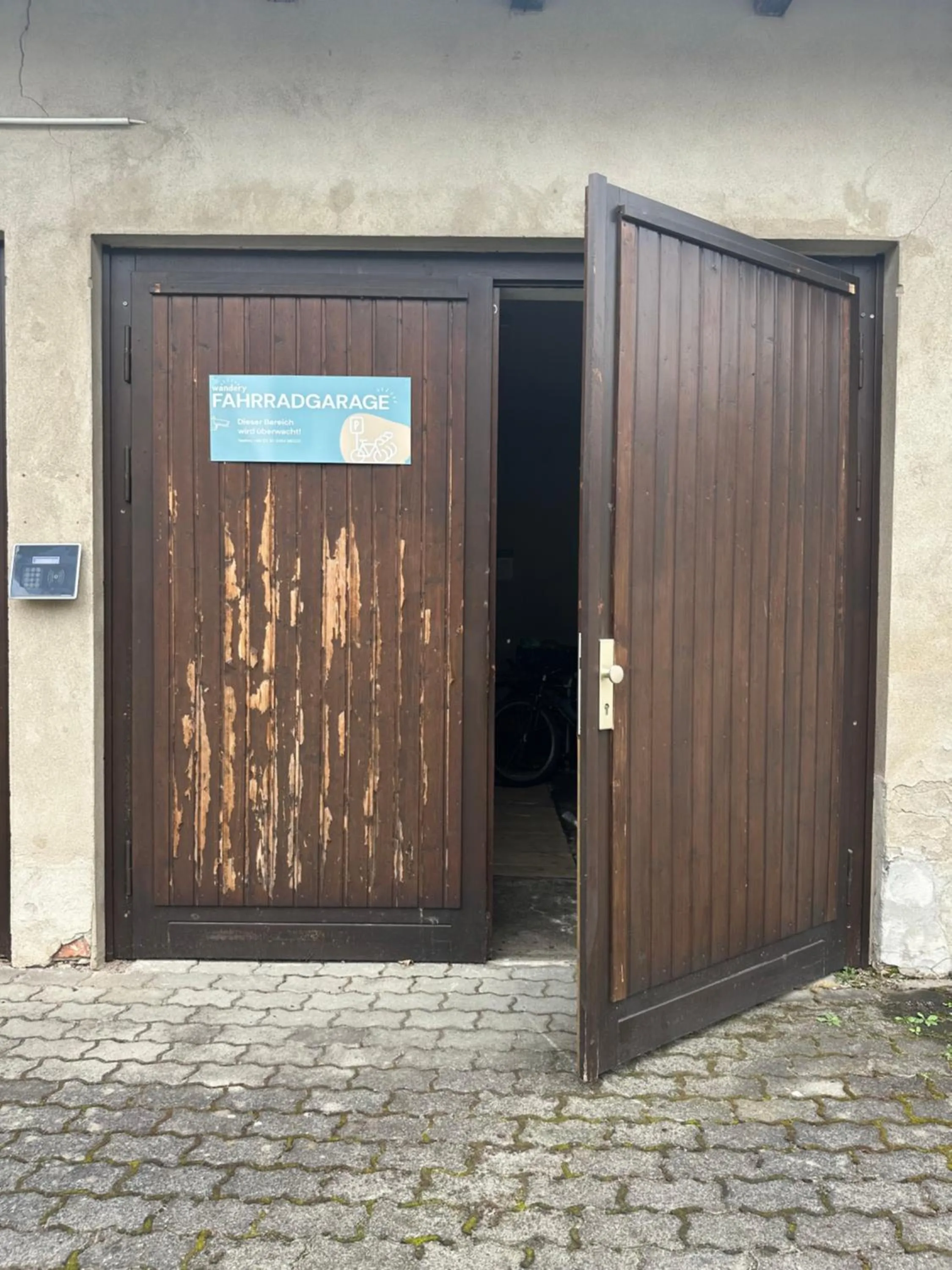 Parking in Clubhostel