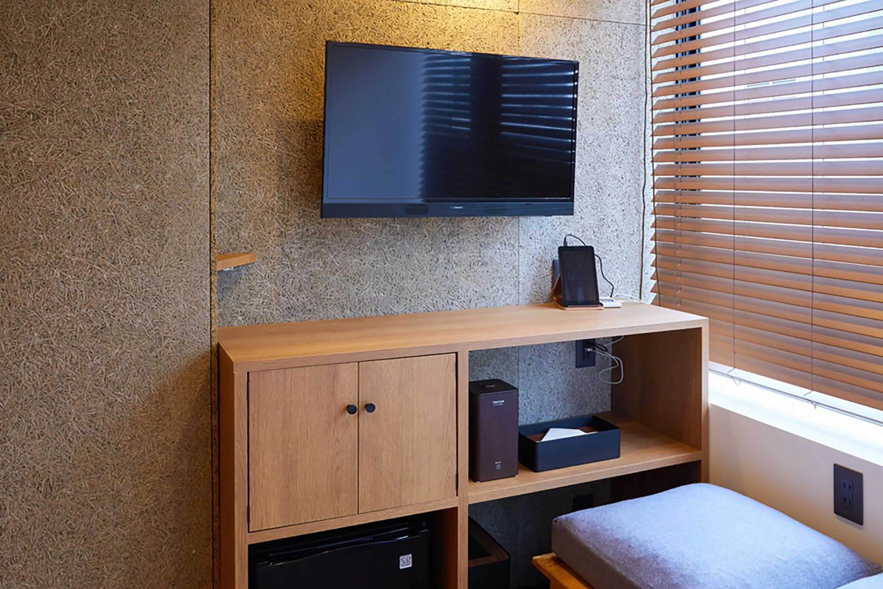 TV and multimedia in mizuka Imaizumi 4 - unmanned hotel -