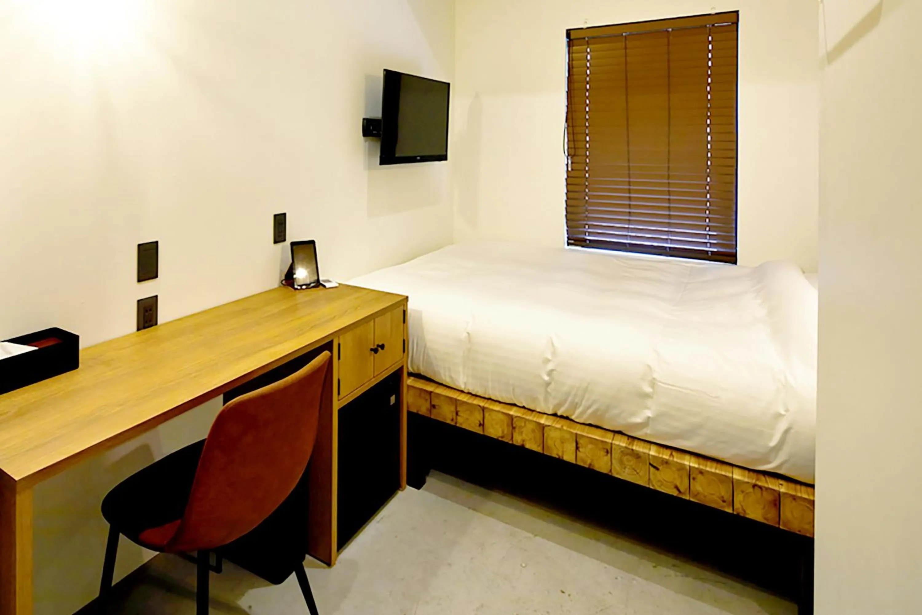 Bedroom, Bed in mizuka Imaizumi 4 - unmanned hotel -