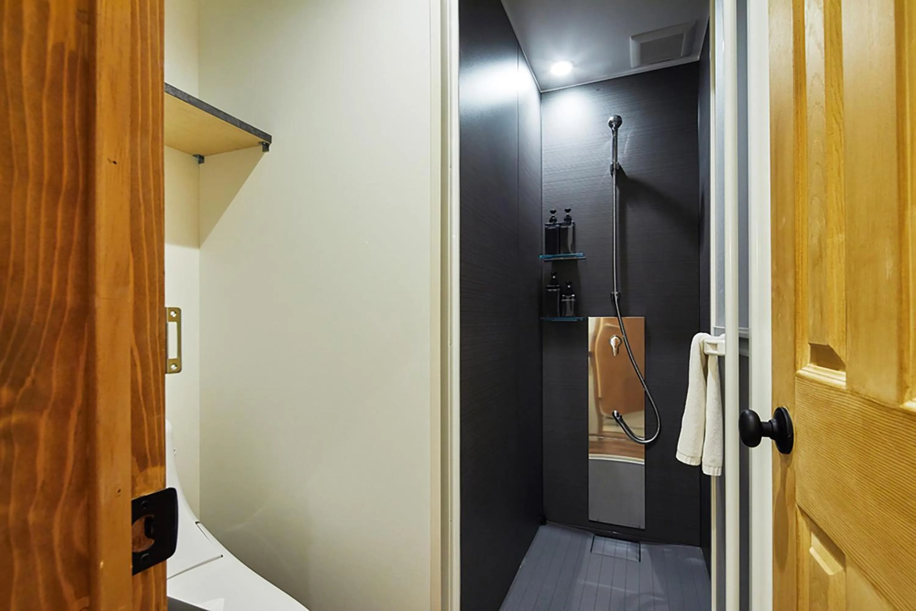 Shower in mizuka Imaizumi 4 - unmanned hotel -