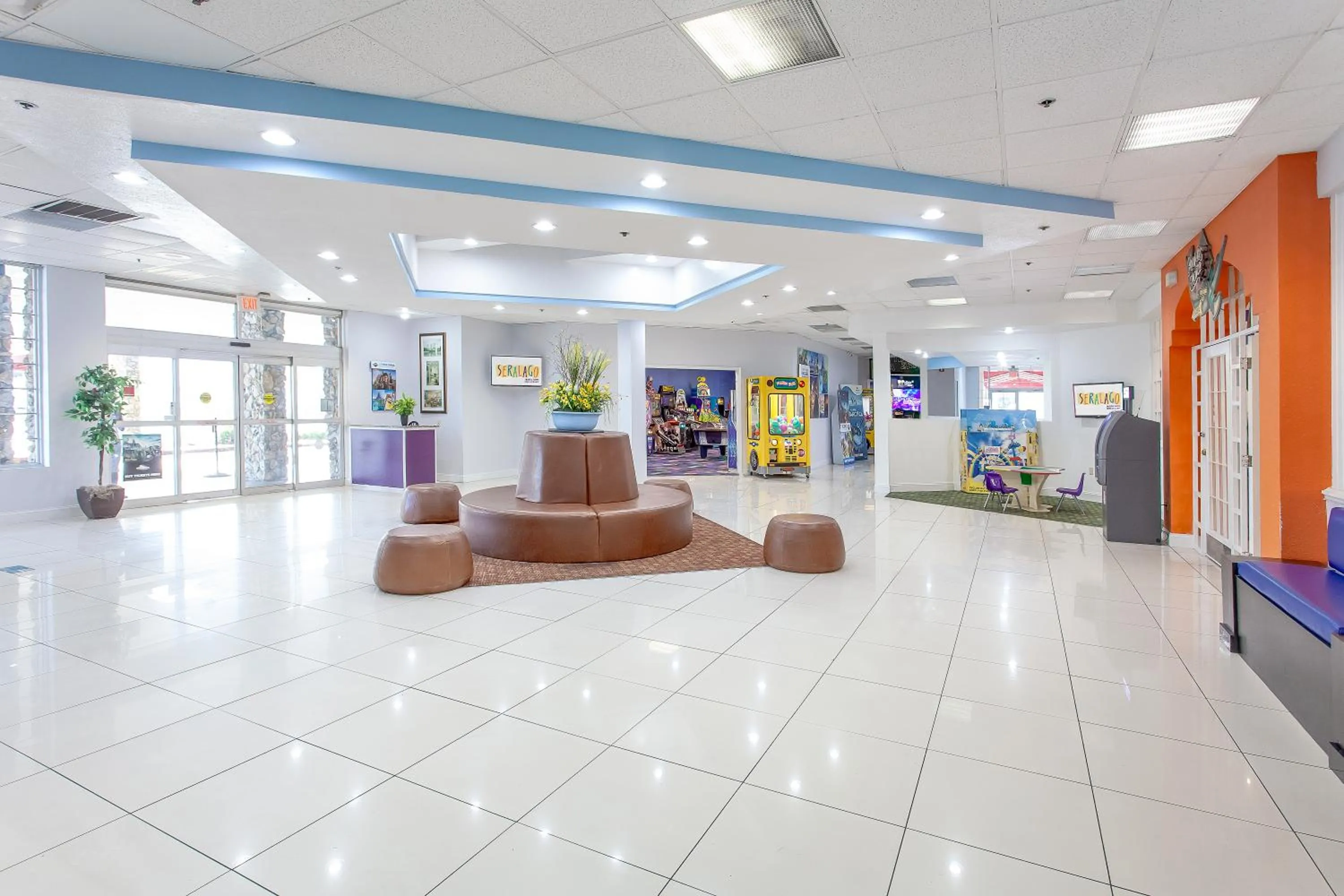 Lobby or reception in Seralago Hotel & Suites Main Gate East