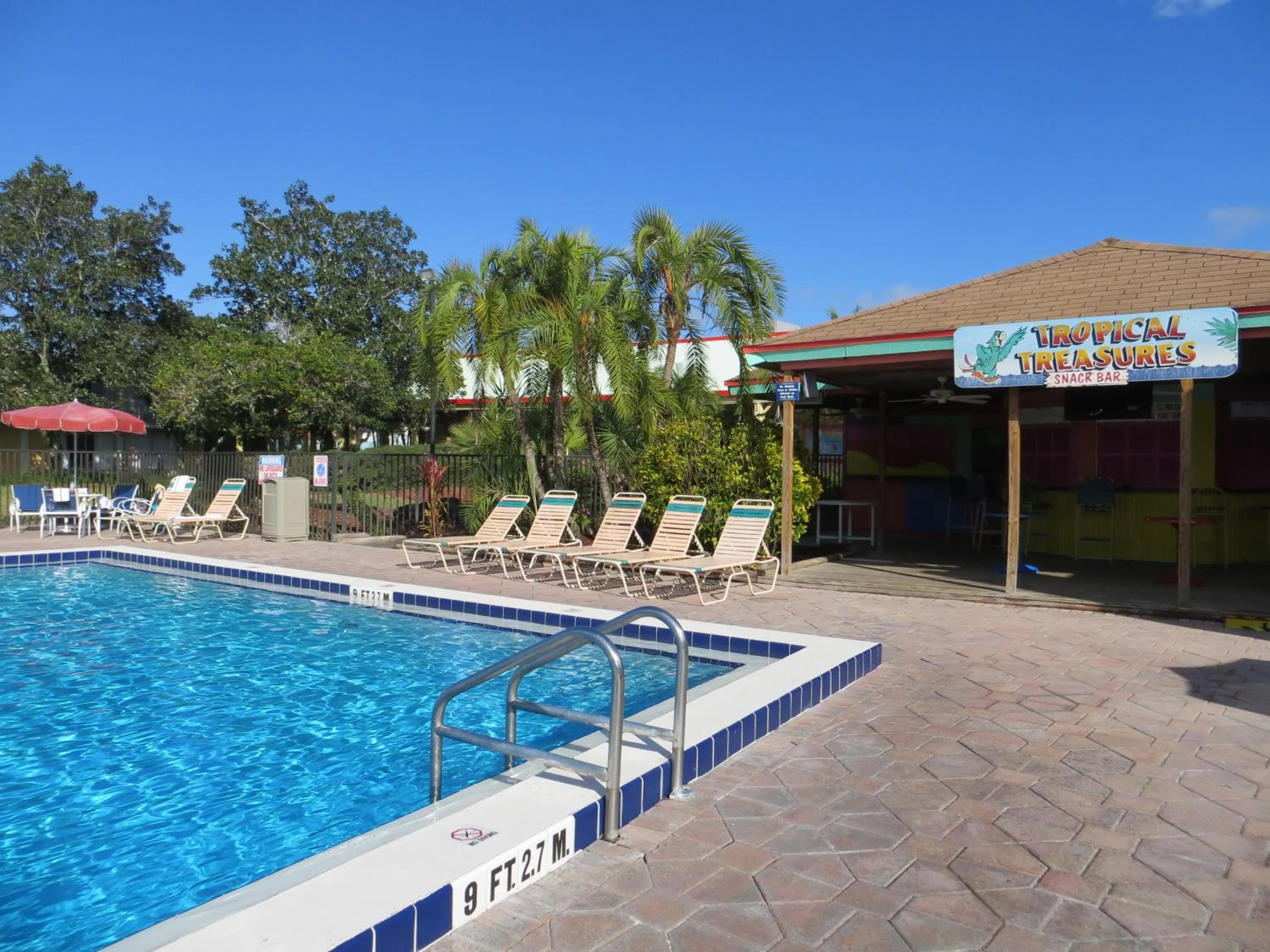 Day in Seralago Hotel & Suites Main Gate East