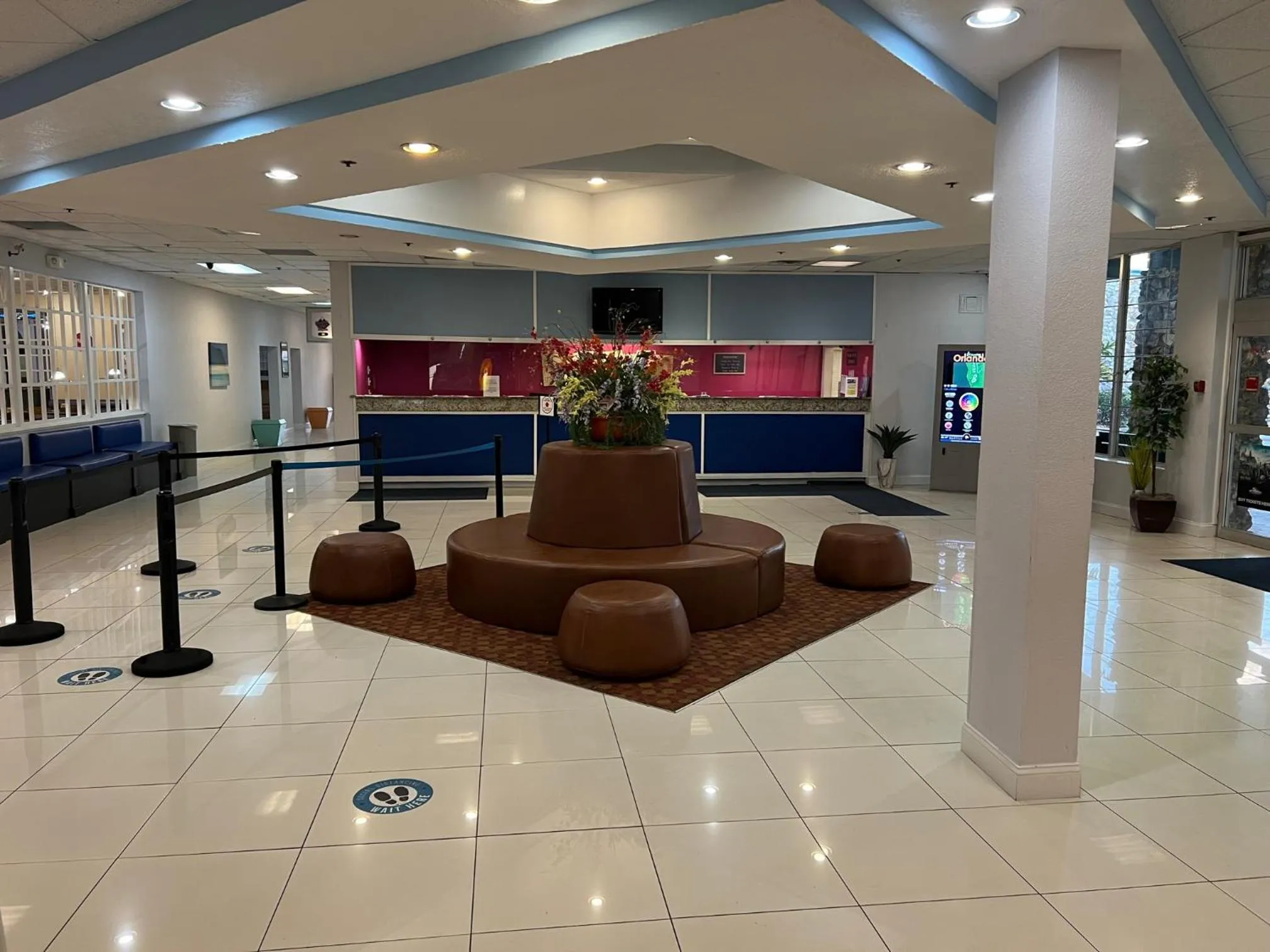 Lobby or reception in Seralago Hotel & Suites Main Gate East