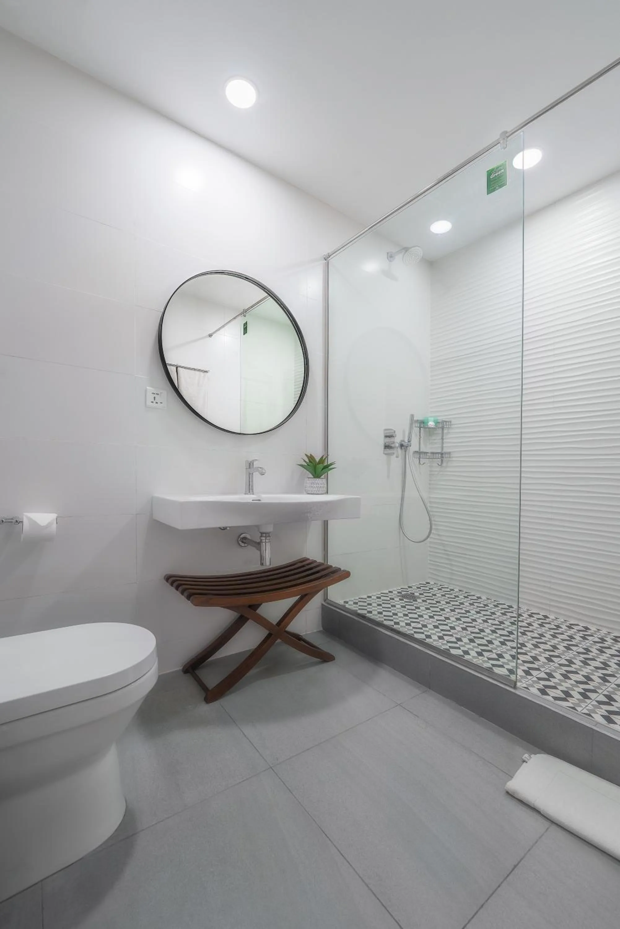 Shower in Central Hotel Ridge