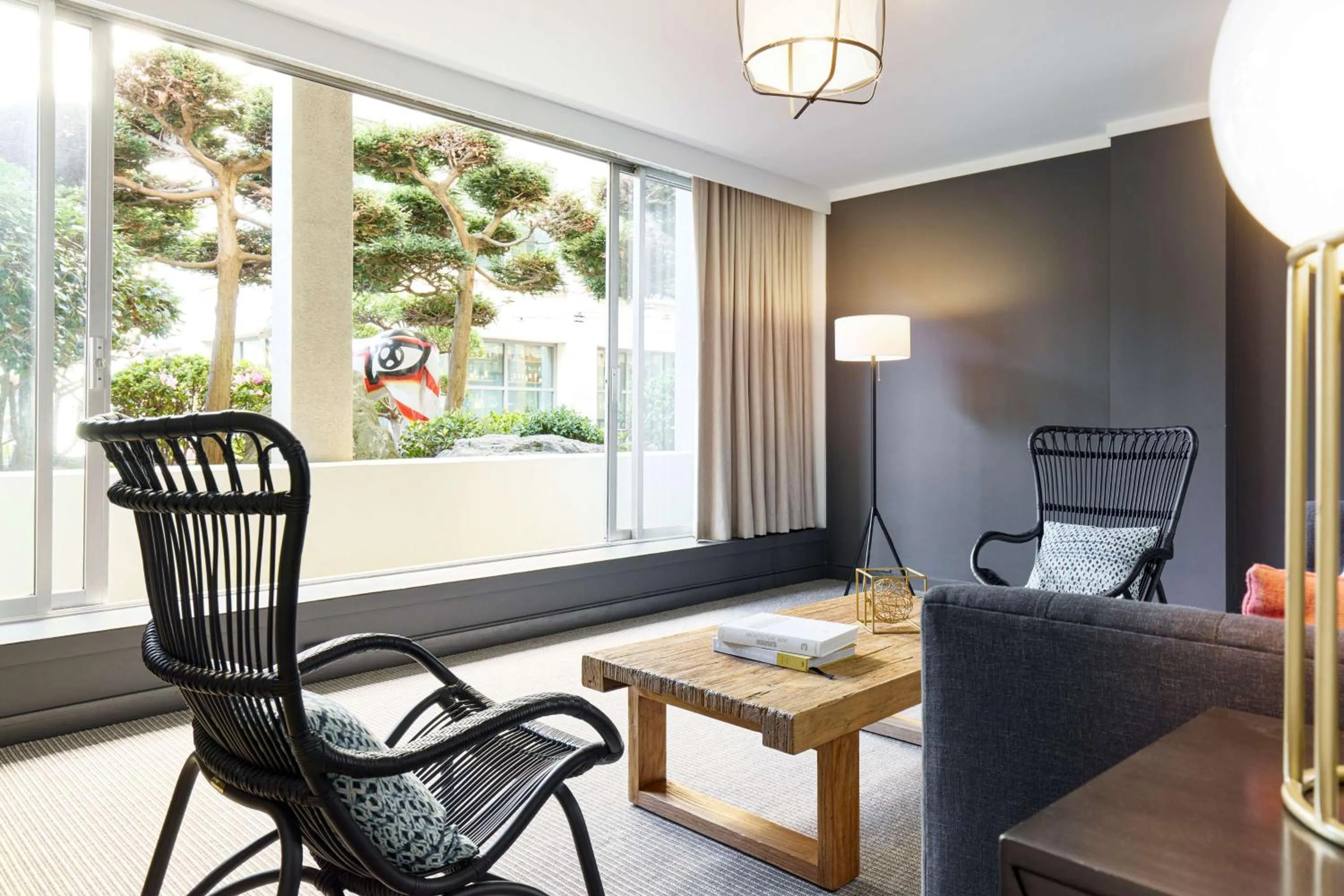 Photo of the whole room in Hotel Kabuki, part of JdV by Hyatt