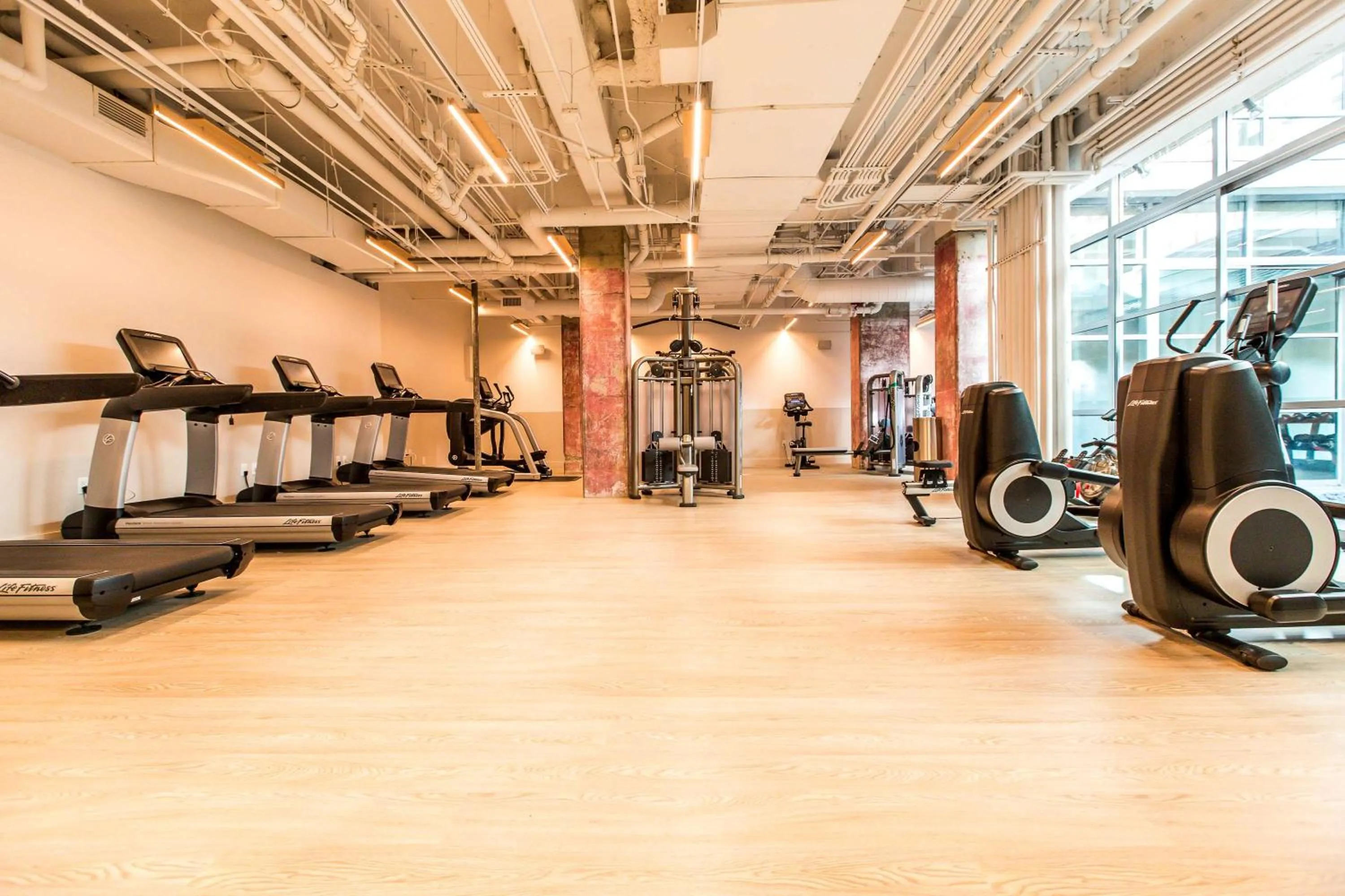Fitness centre/facilities in Hotel Kabuki, part of JdV by Hyatt