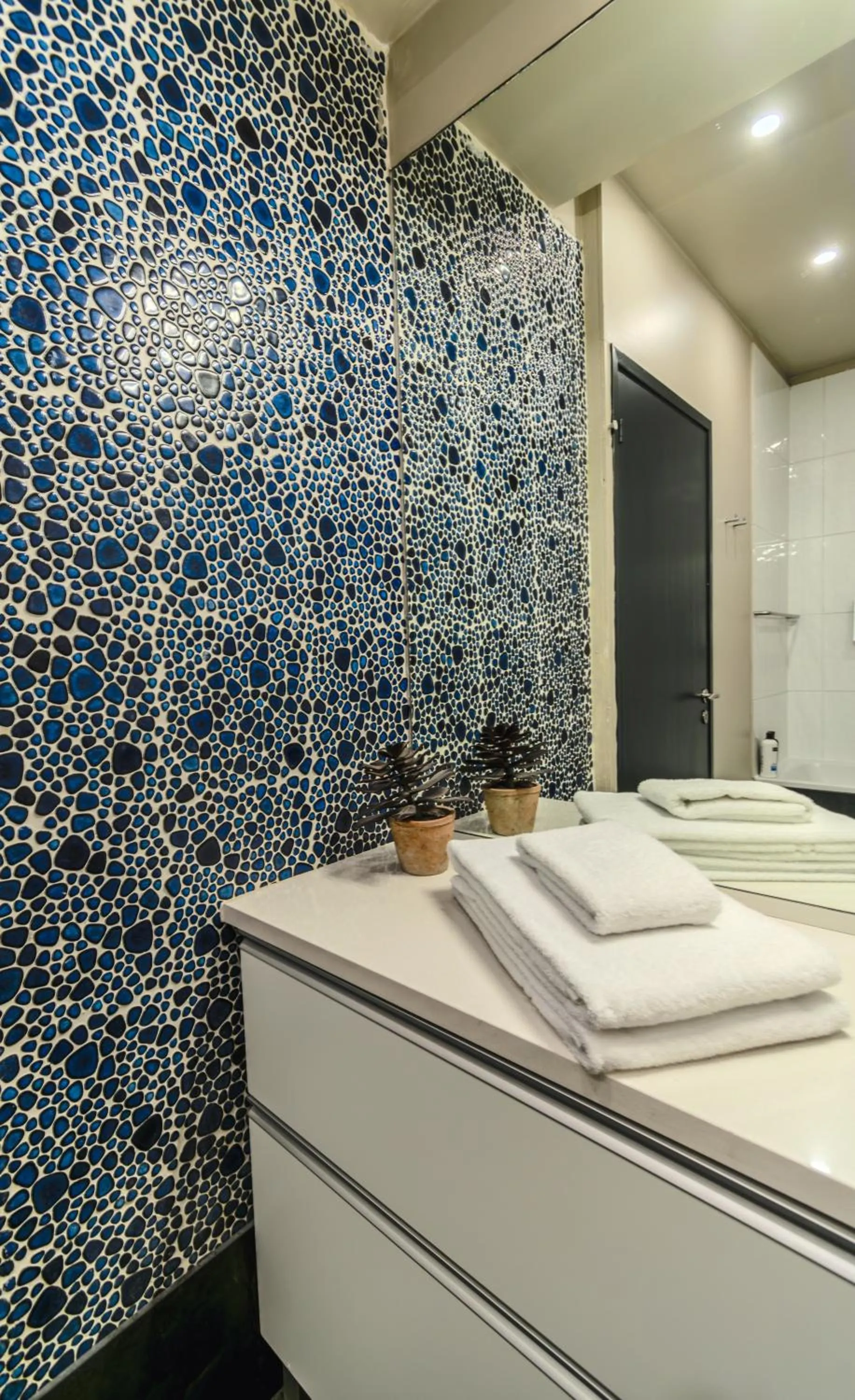 Bathroom in Midtown Hotel