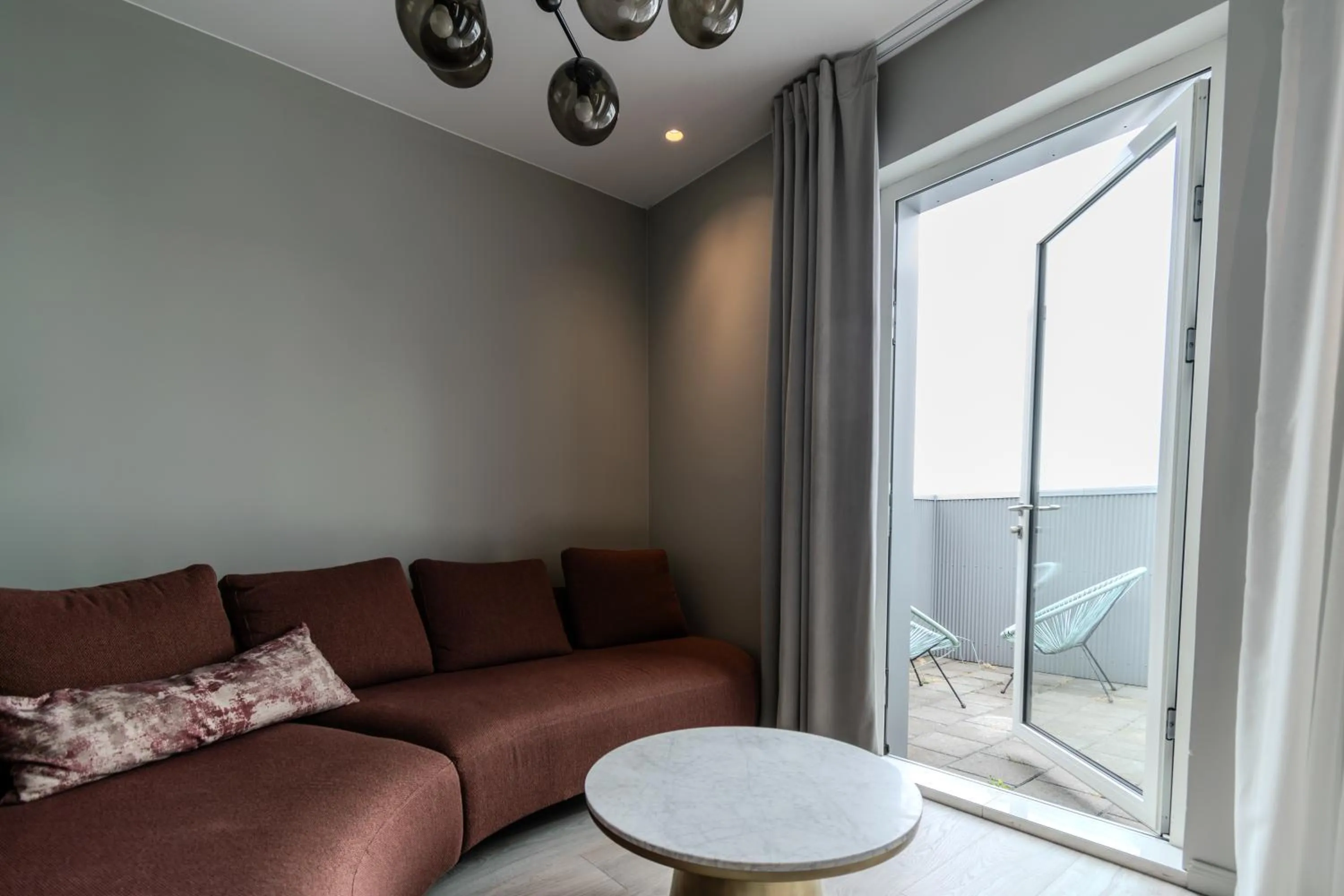 Balcony/Terrace in Midtown Hotel