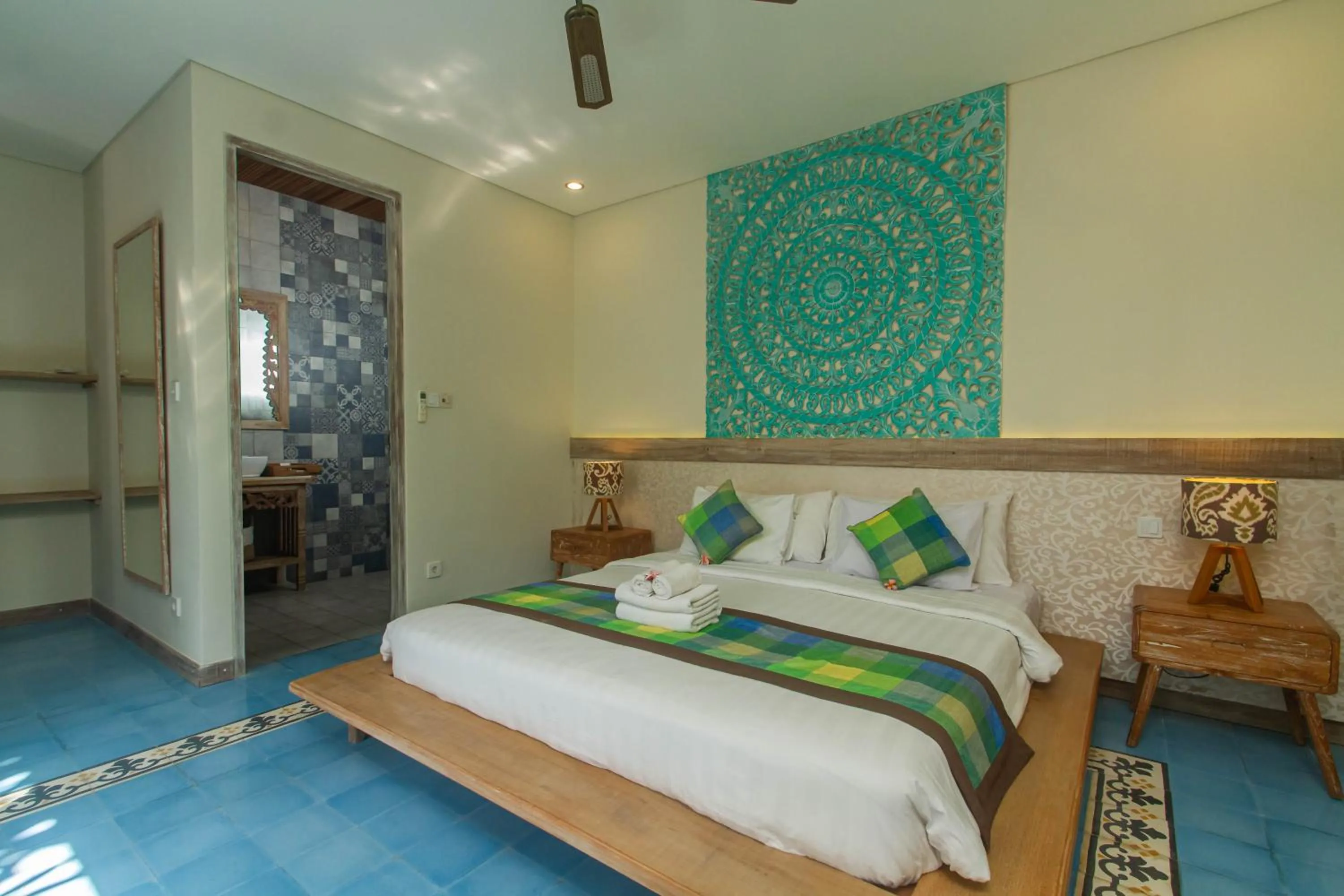 Photo of the whole room, Bed in Sari Dana Villas
