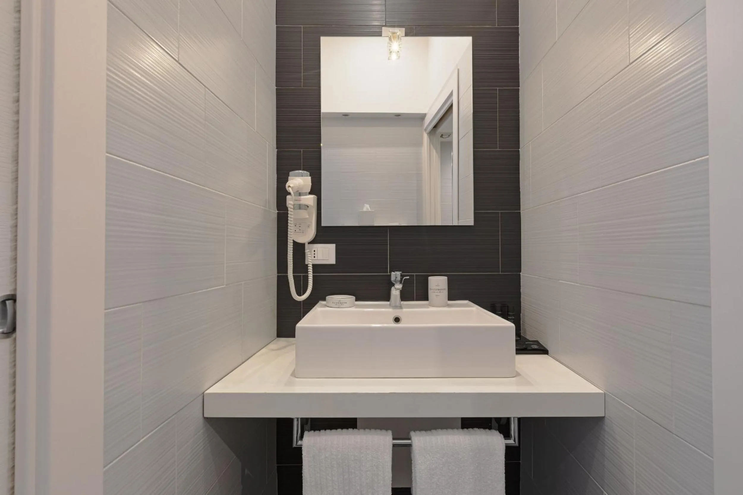 Bathroom in Palco Rooms&Suites