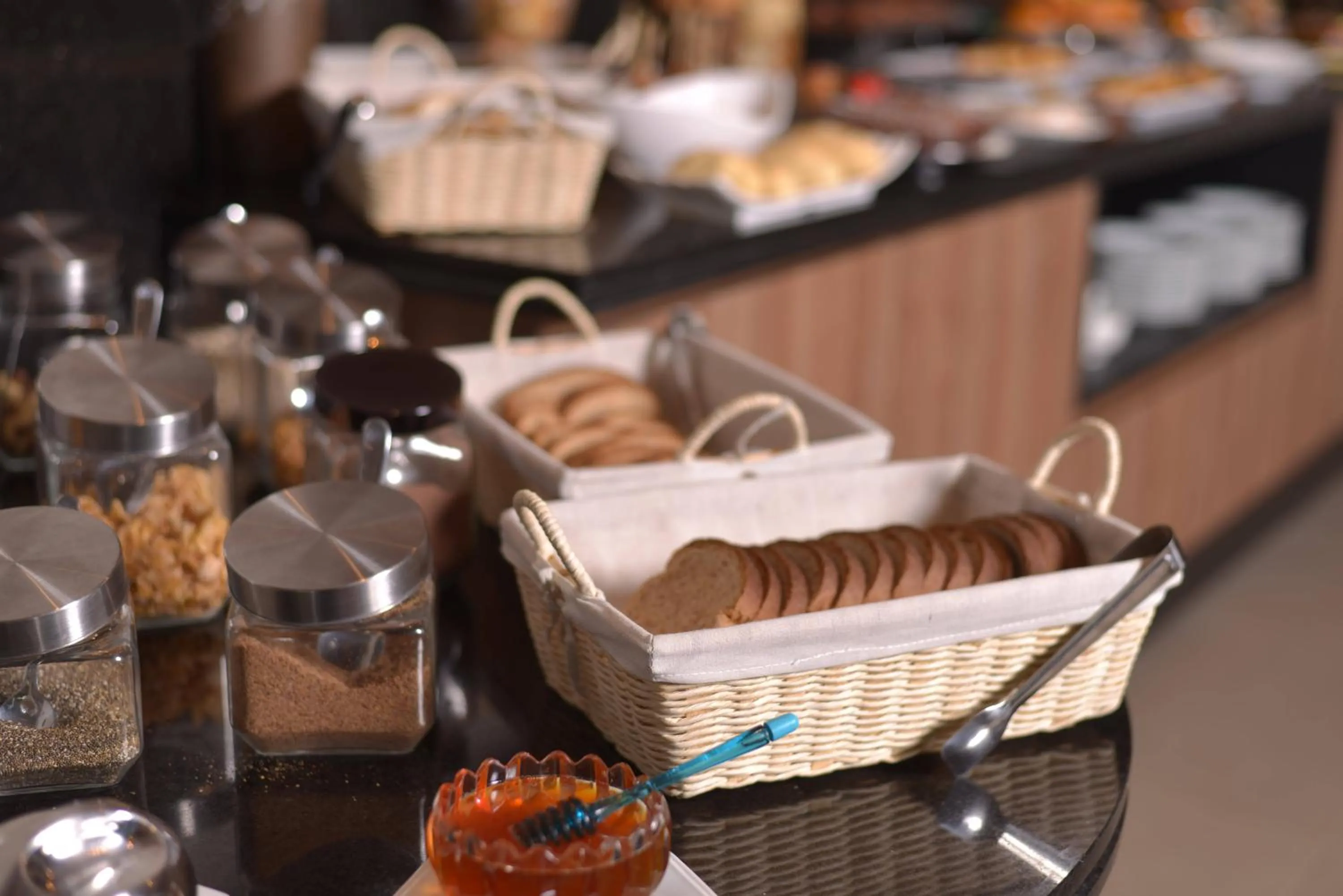 Food and drinks in Hplus Premium Palmas