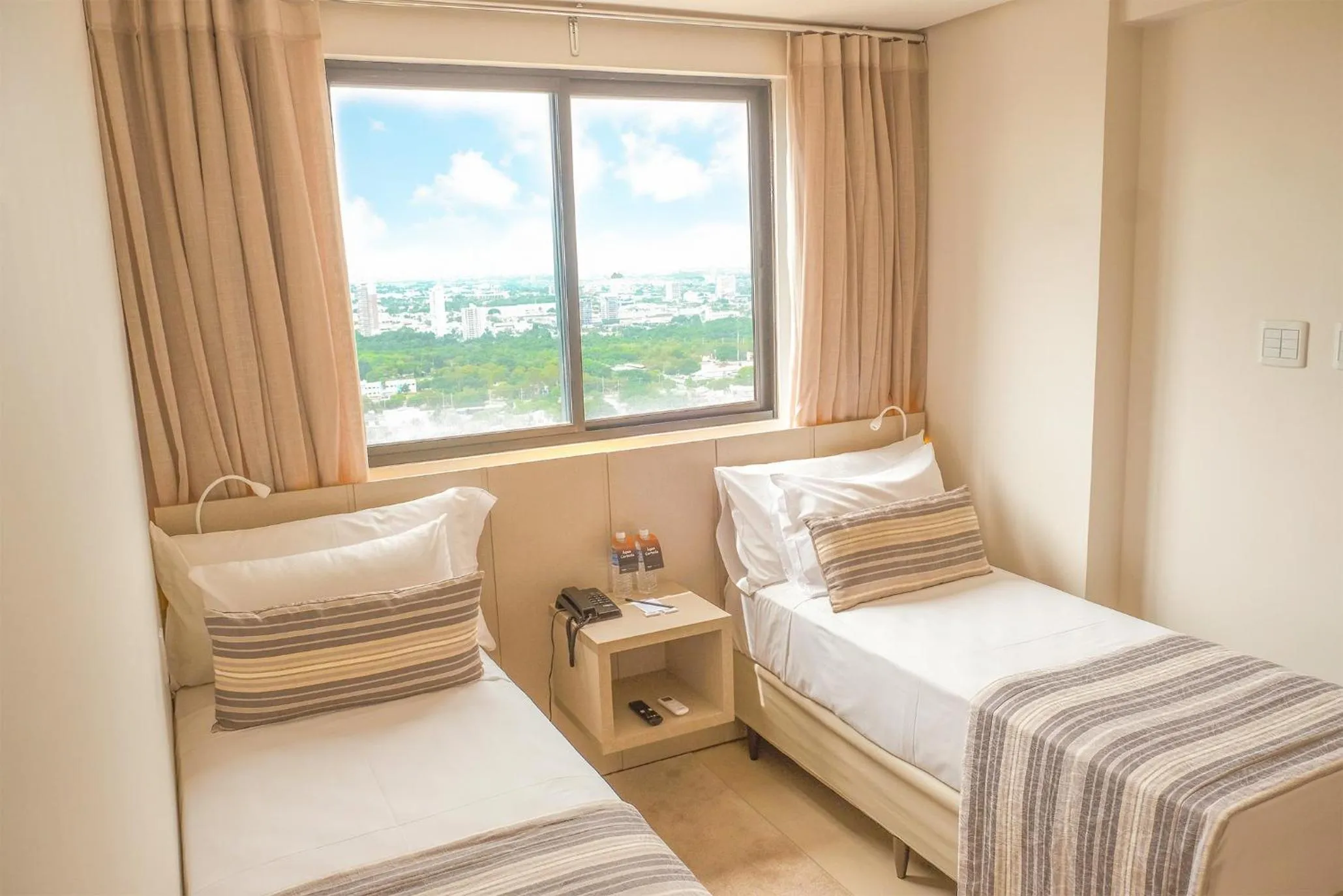 Bed in Hplus Premium Palmas