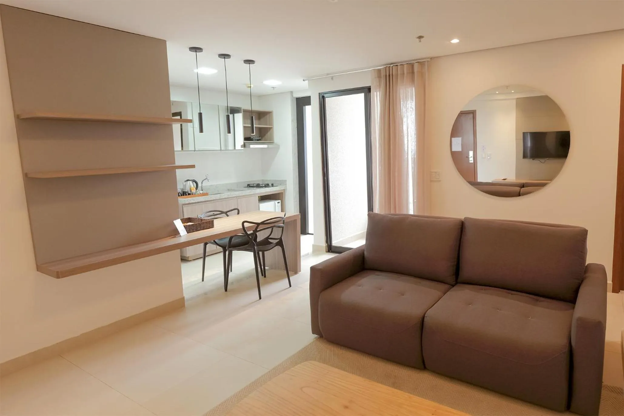 TV and multimedia in Hplus Premium Palmas