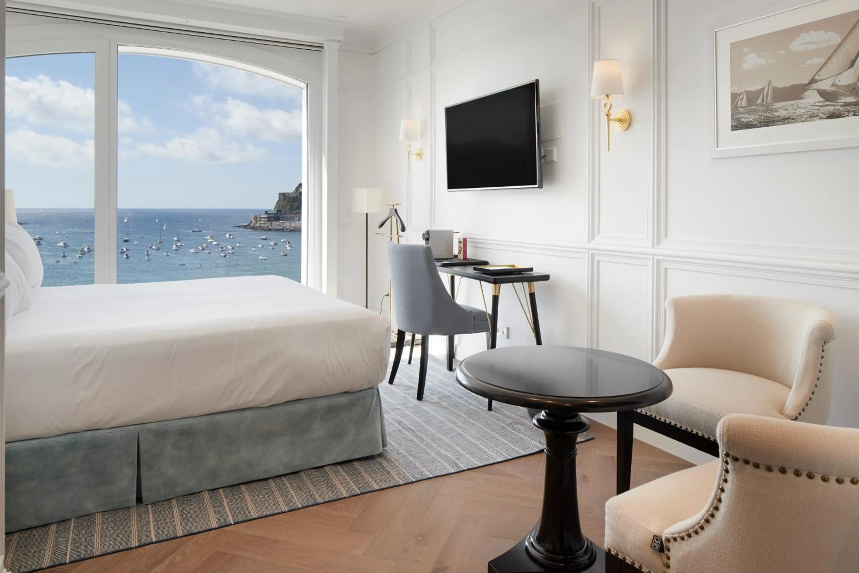 Bedroom, Bed in Hotel Boutique Villa Favorita