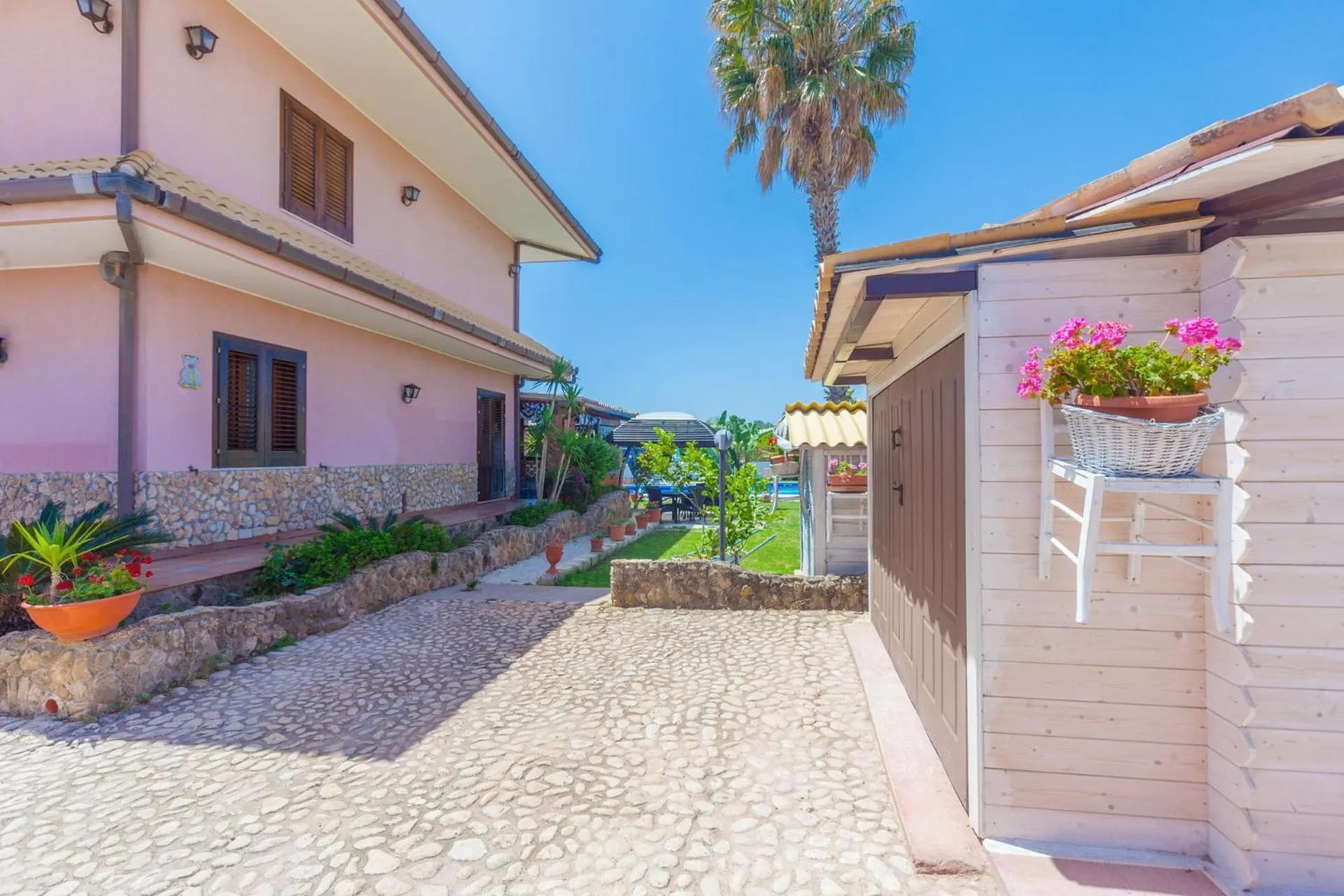 Property building in B&B Sicilia Bella