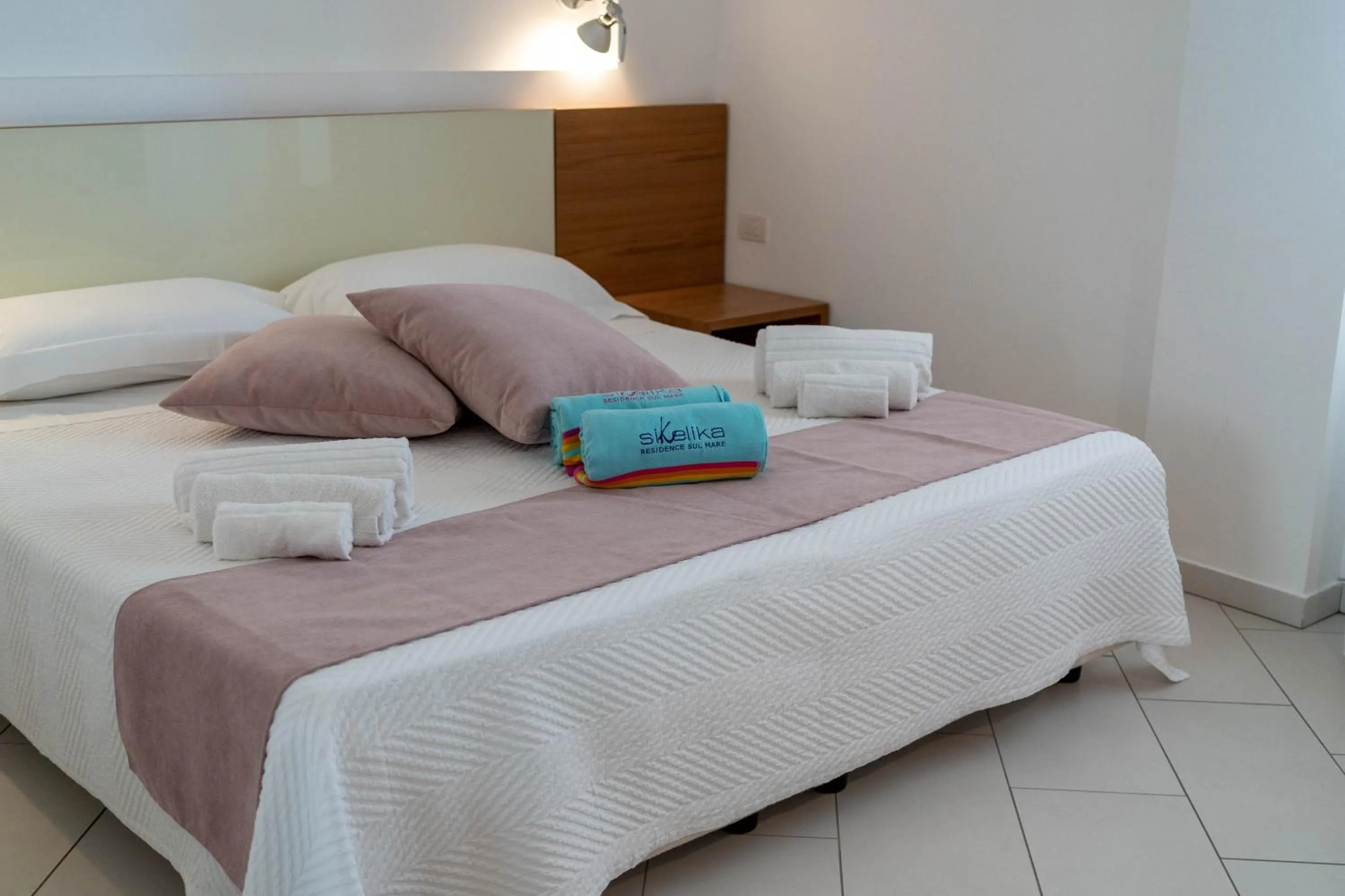 Bed in Sikelika Residence Sul Mare